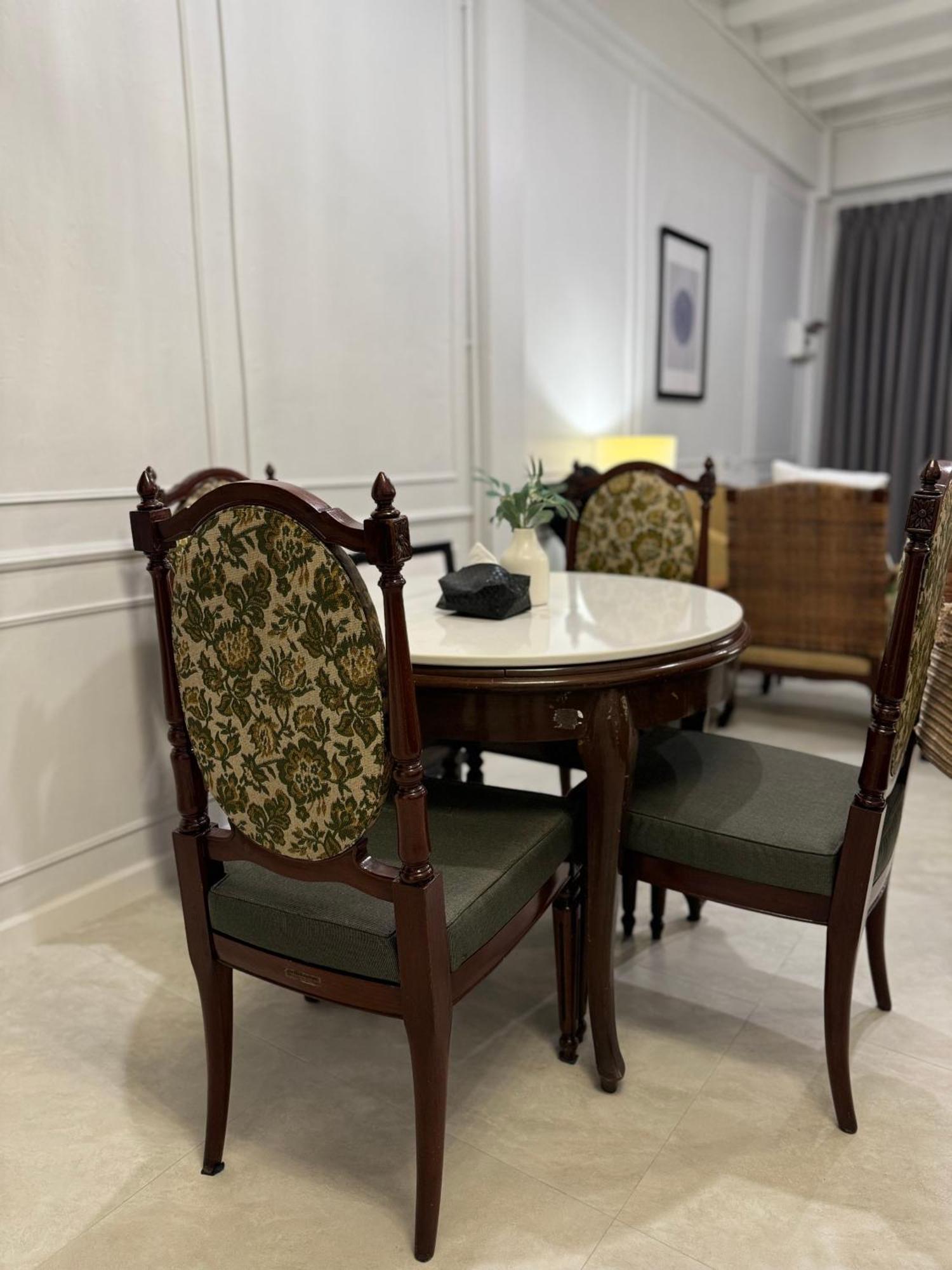 Apartment Entire Townhouse For Up To 5 Ppl 5 Mins To Mrt Station *