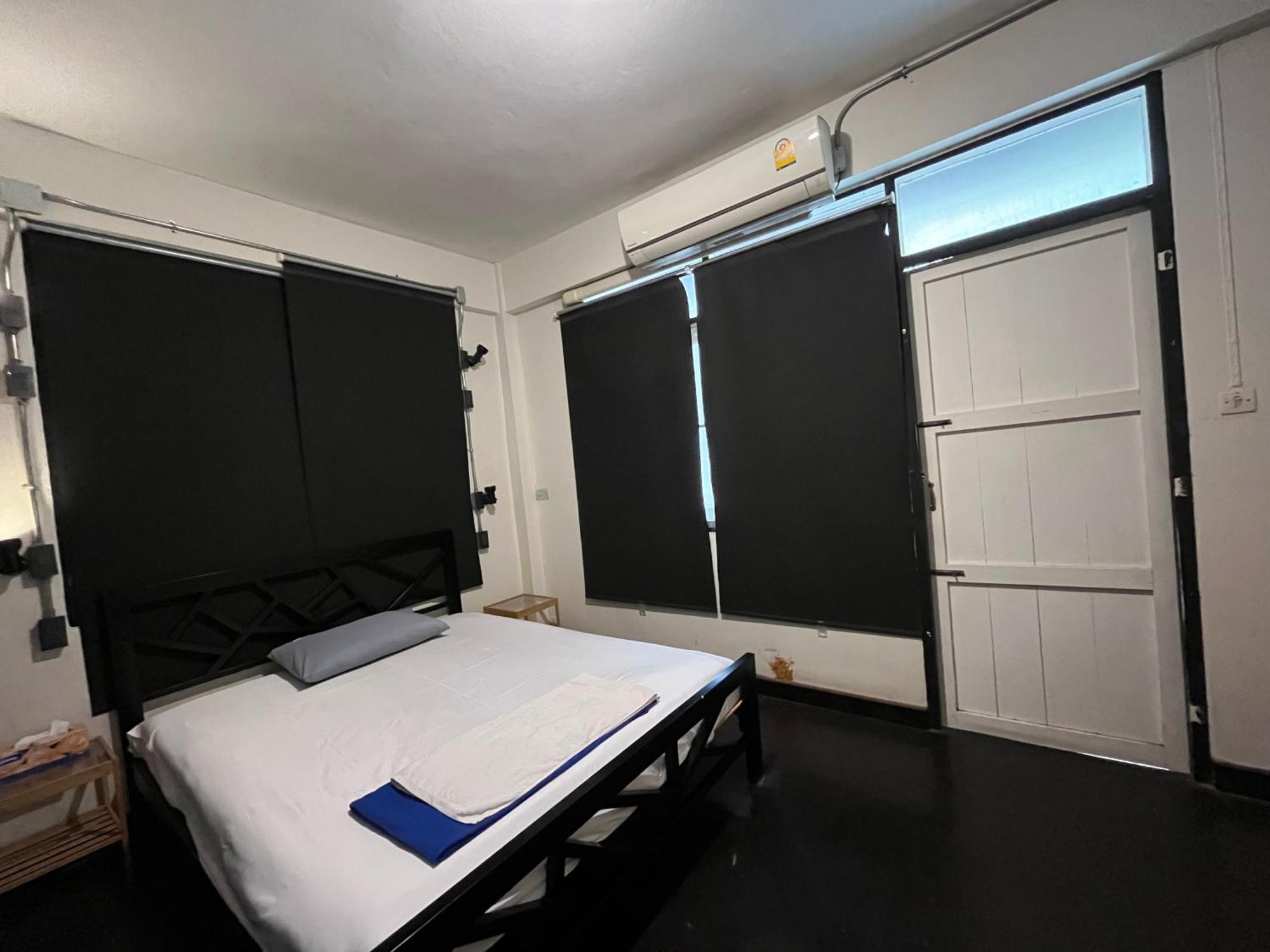Silom Rainbow Dreamcatcher Hostel *