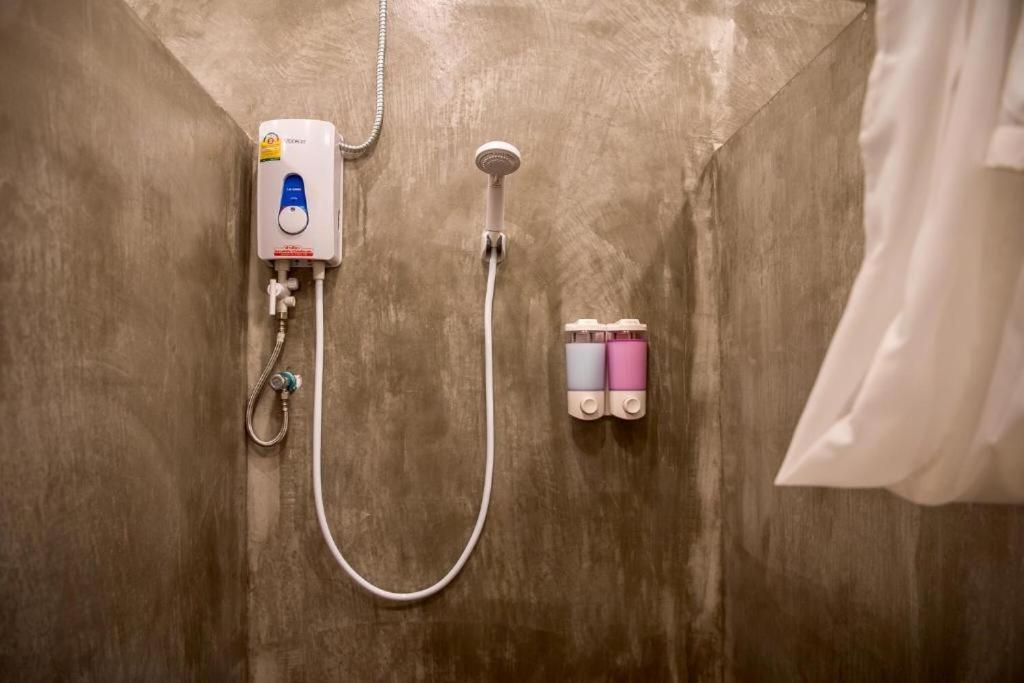 Hostel Silom Rainbow Dreamcatcher *