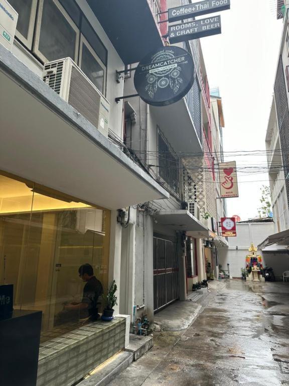 Silom Rainbow Dreamcatcher
