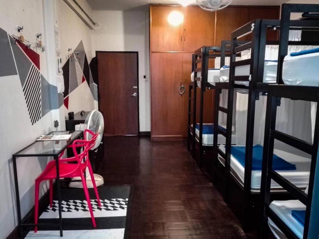 Silom Rainbow Dreamcatcher Hostel