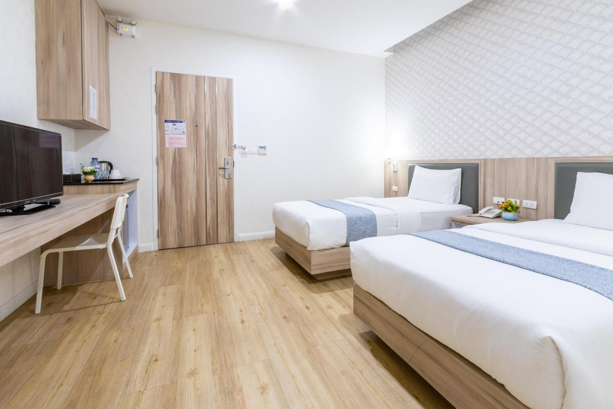 Hotel Leela Orchid