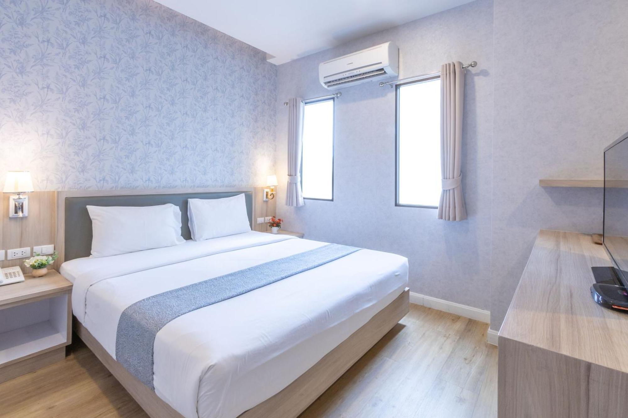 Hotel Leela Orchid