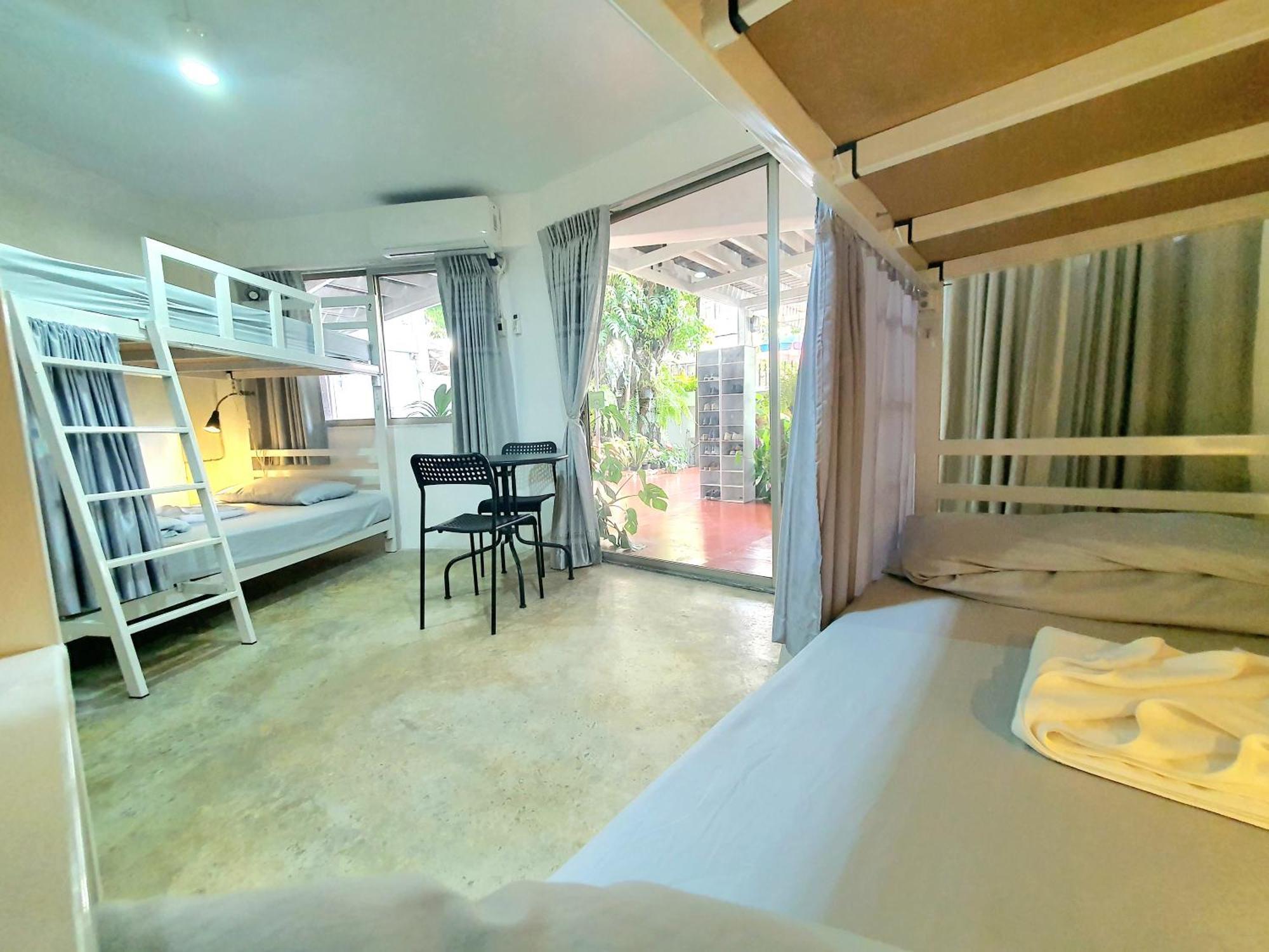 Home16 Sukhumvit16 *