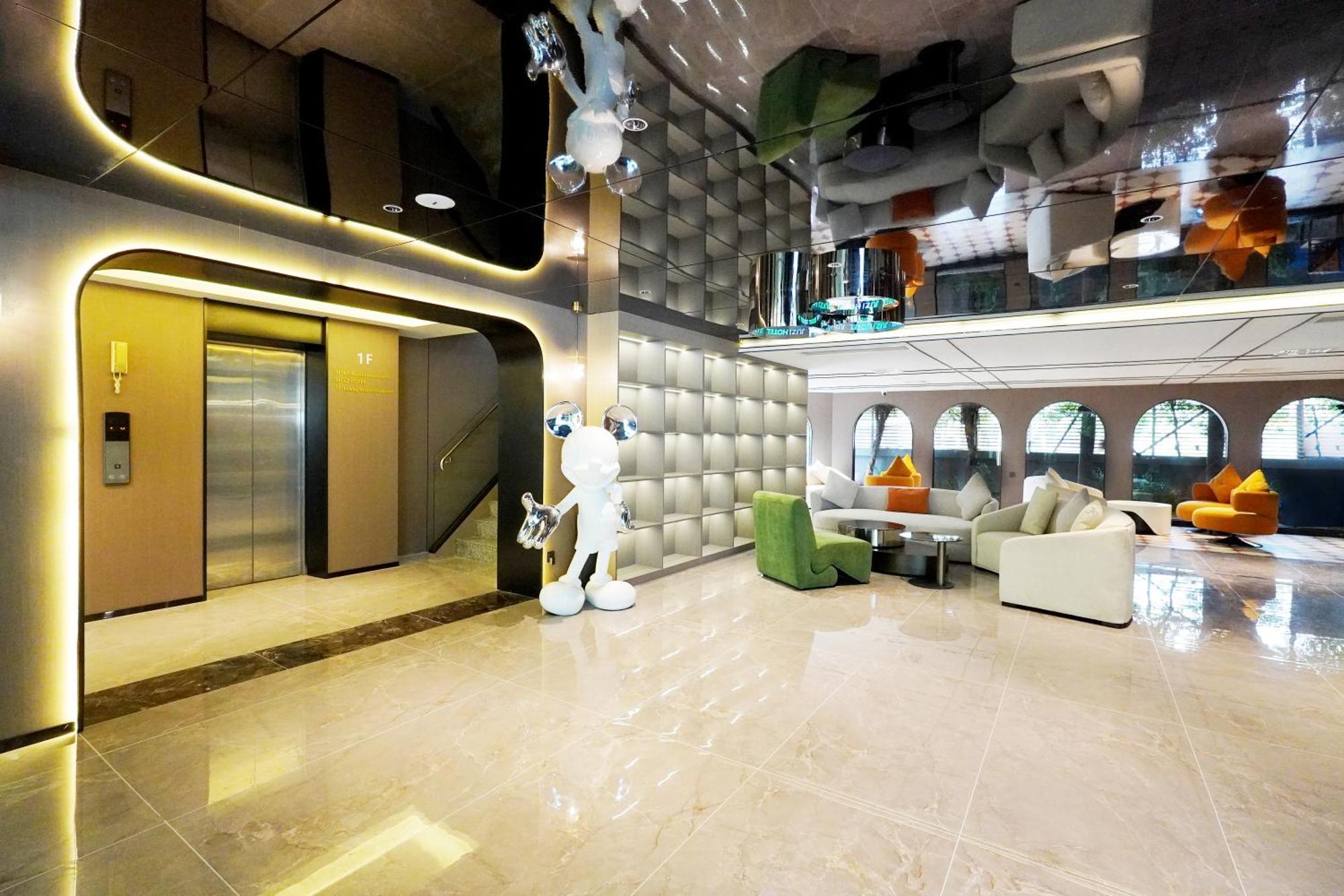 Spb Paradise Hotel