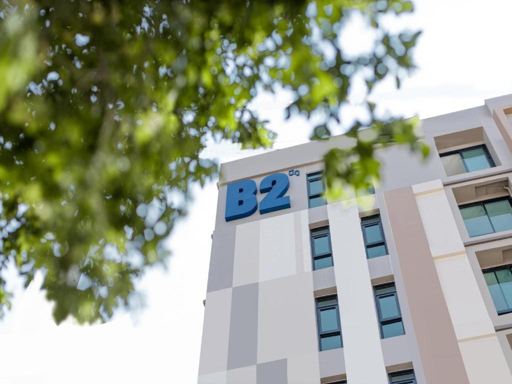 B2 Huai Khwang Premier Hotel 3*