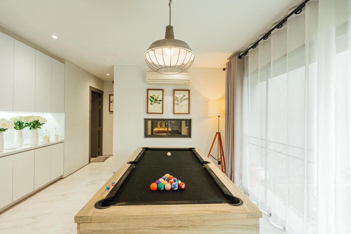 Villa Pool 107a