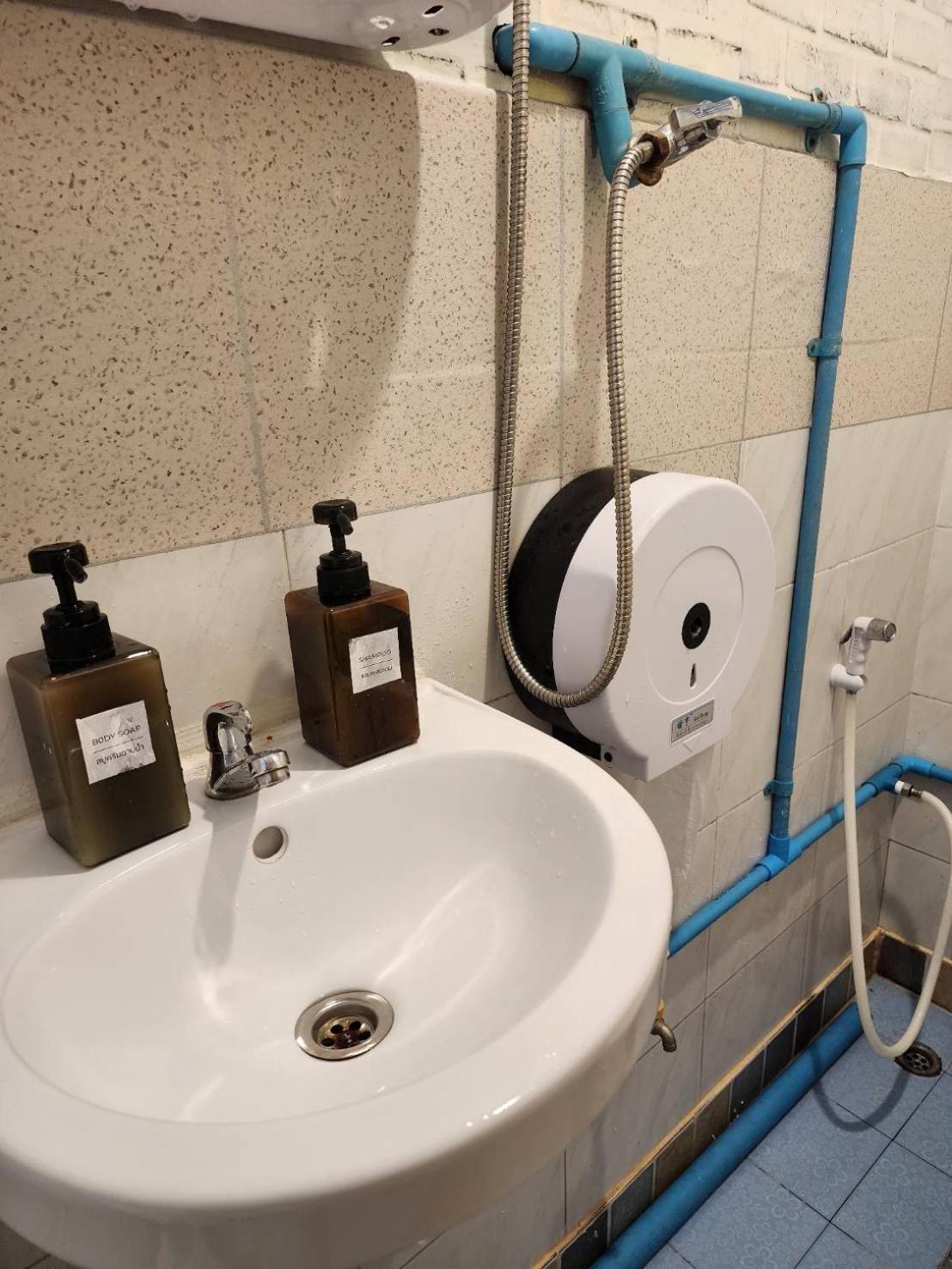 Cozy And Sweet Place Near Bts And Free Wi-fi Apartemen Bangkok