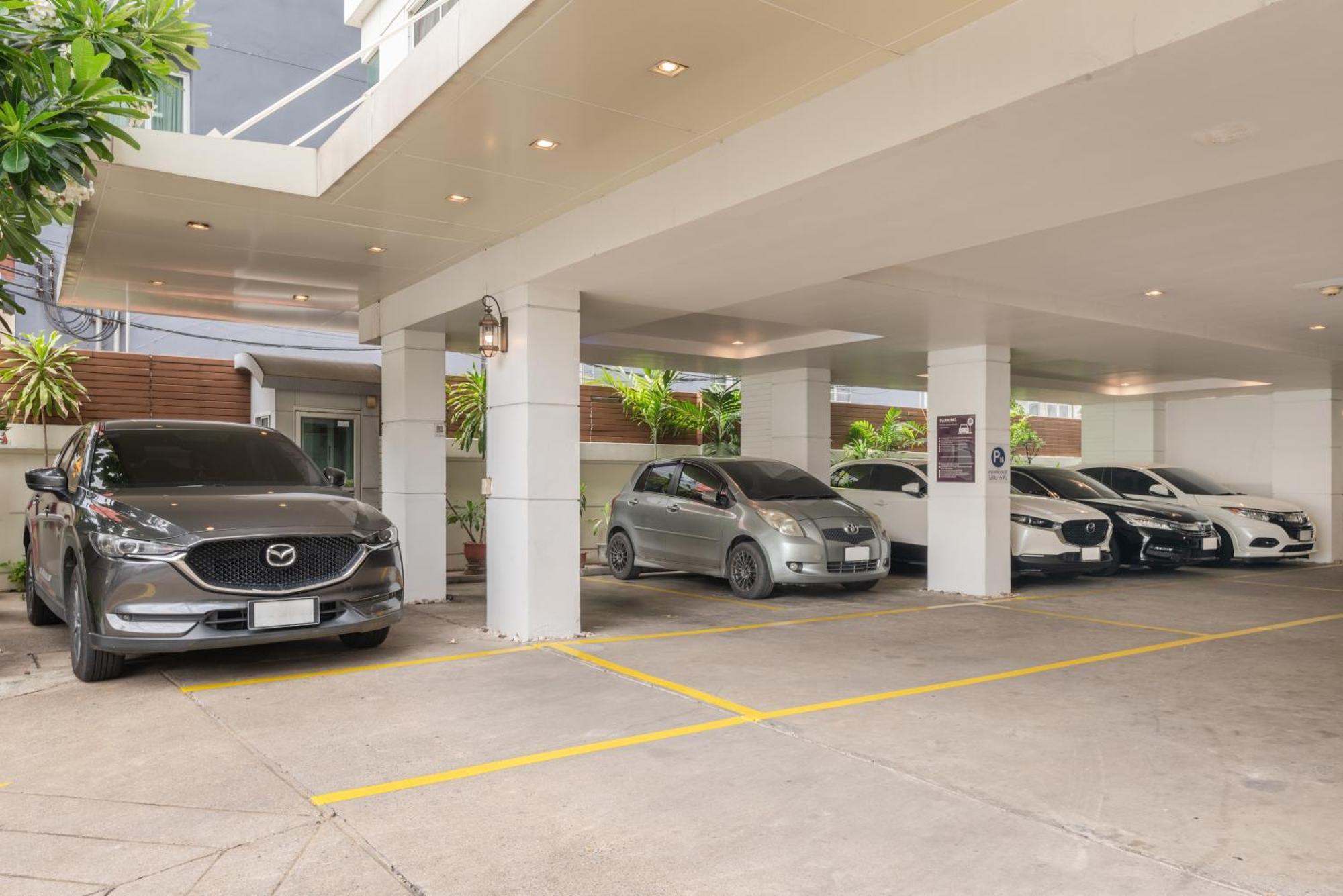 Icheck Soi 2 Hotel