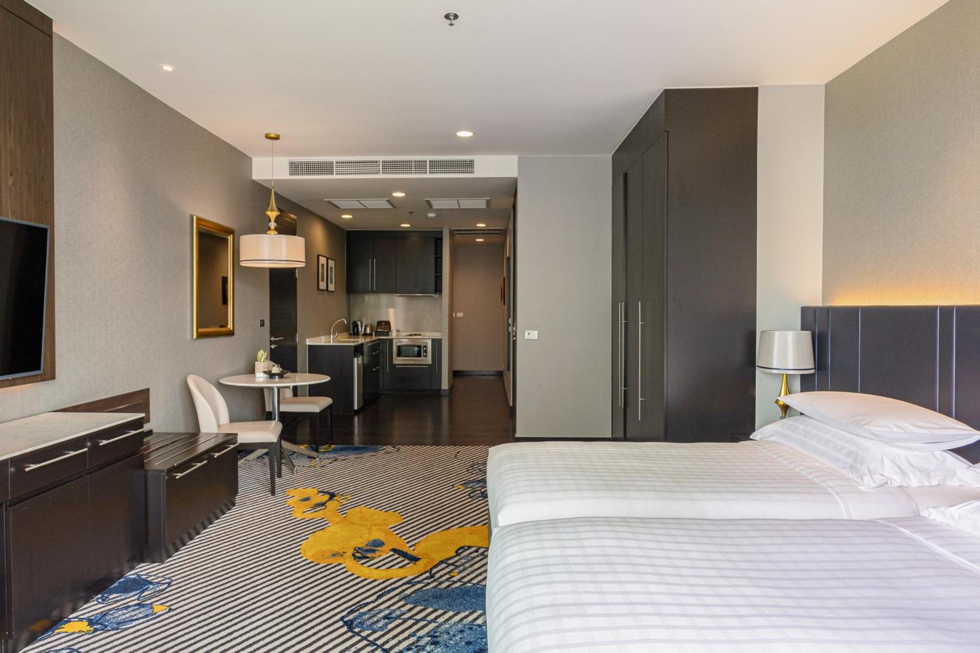 Hotel Chatrium Riverside
