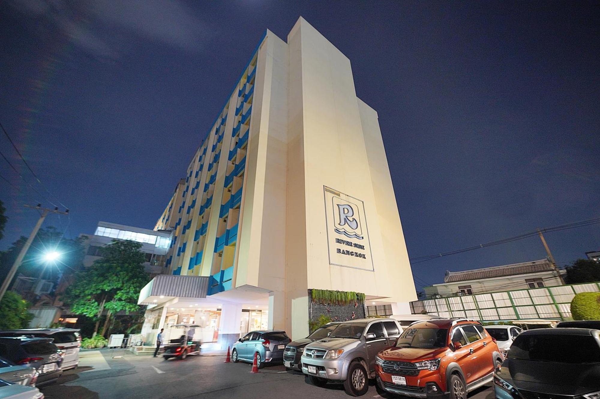Hotel Riverside