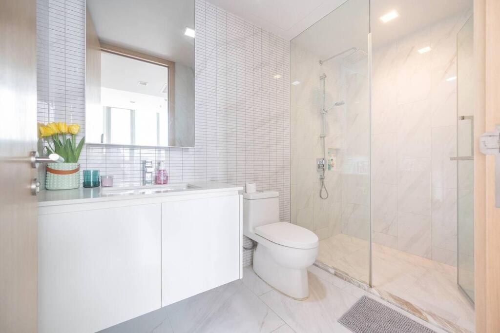 Apartemen 2 Bedroom At Bts Nana Sukhumvit 11 High Floor *