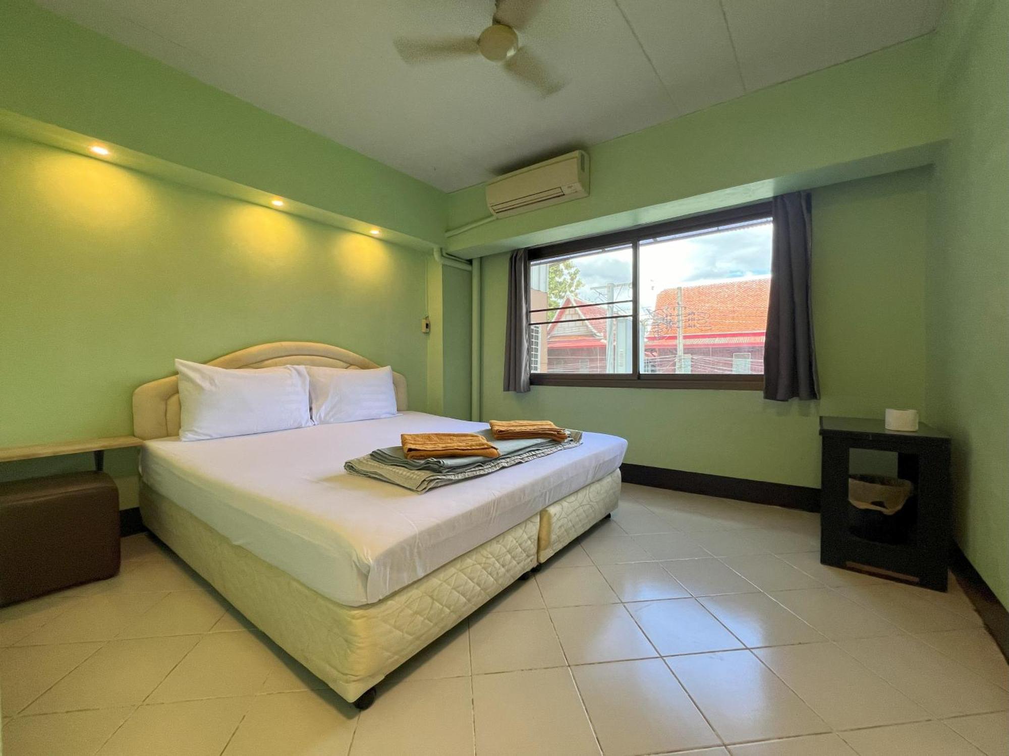 Bella Bella House Guest house Bangkok