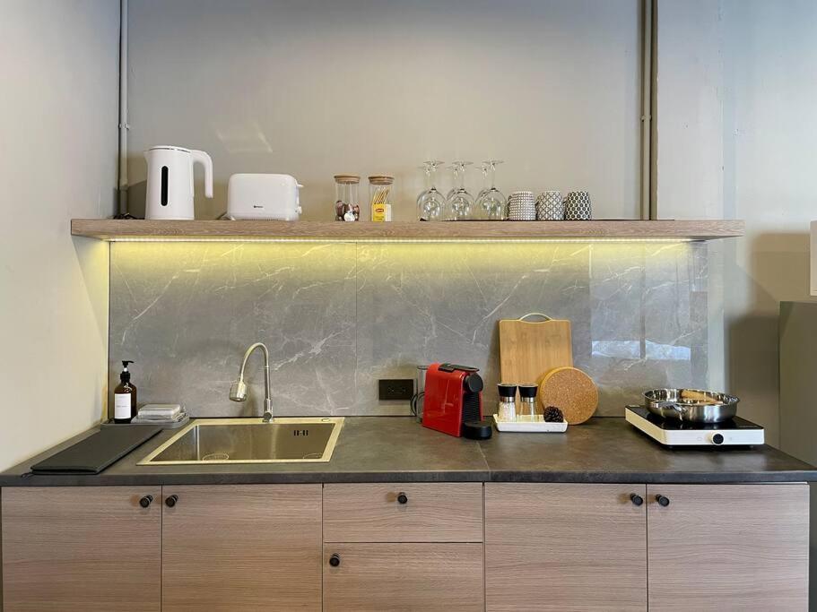 Velin Khaosan - 5th Floor With 2bedrooms Apartment Bangkok
