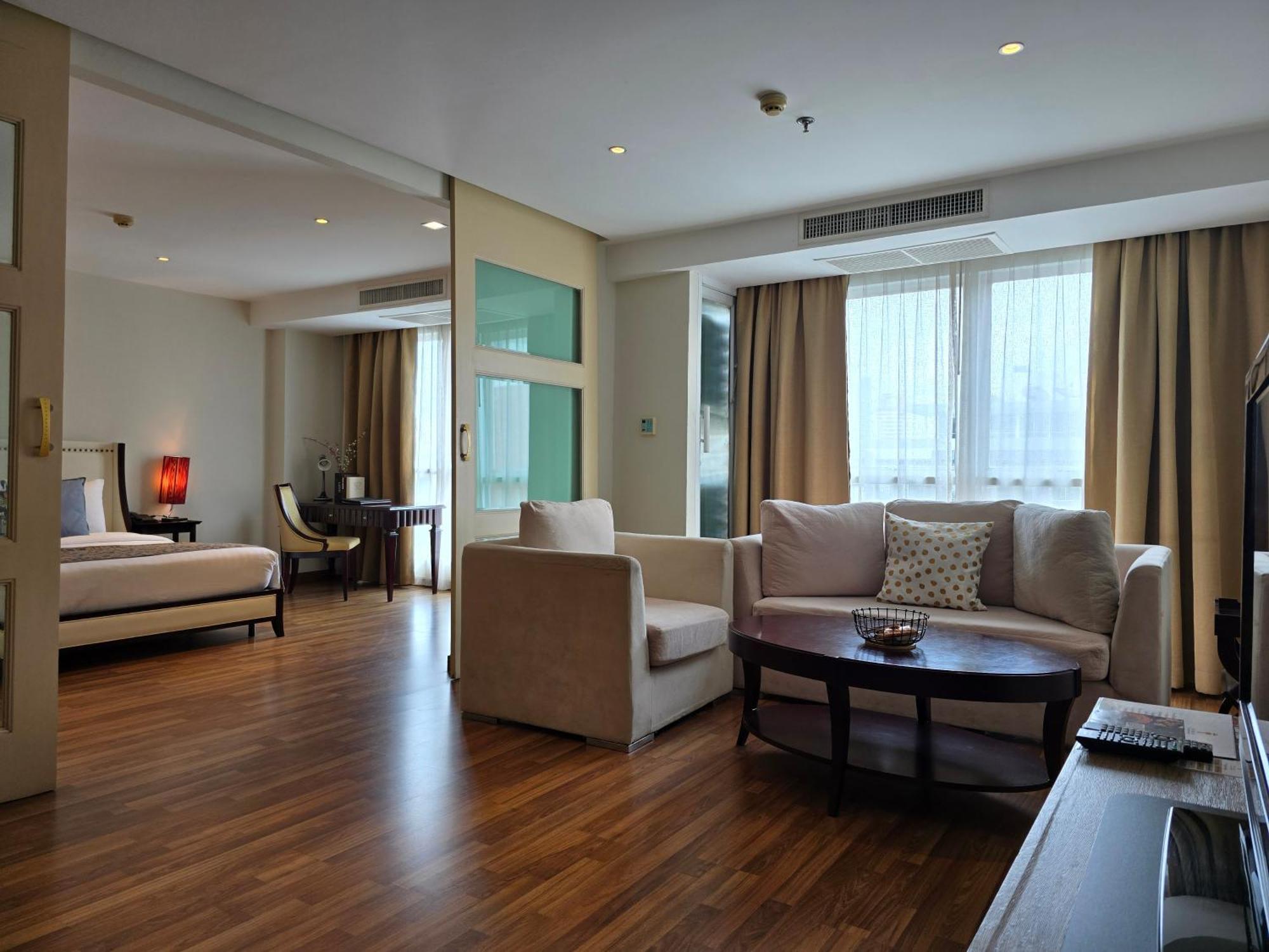 The Bless And Hotel Bangkok