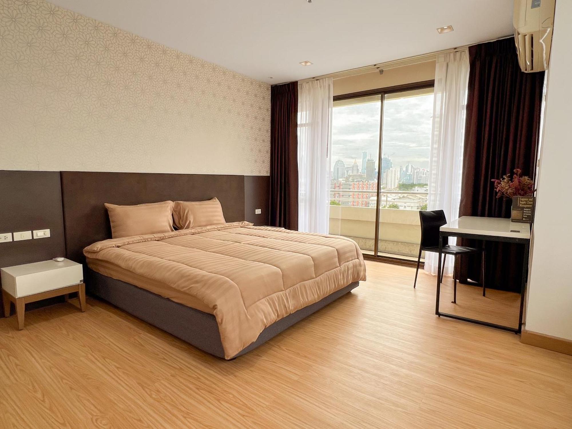 Nantiruj Tower - นันทิรุจ ทาวเวอร์ เซอร์วิสอพาร์ทเม้นท์ สุขุมวิท ซอย 8 Appartement *