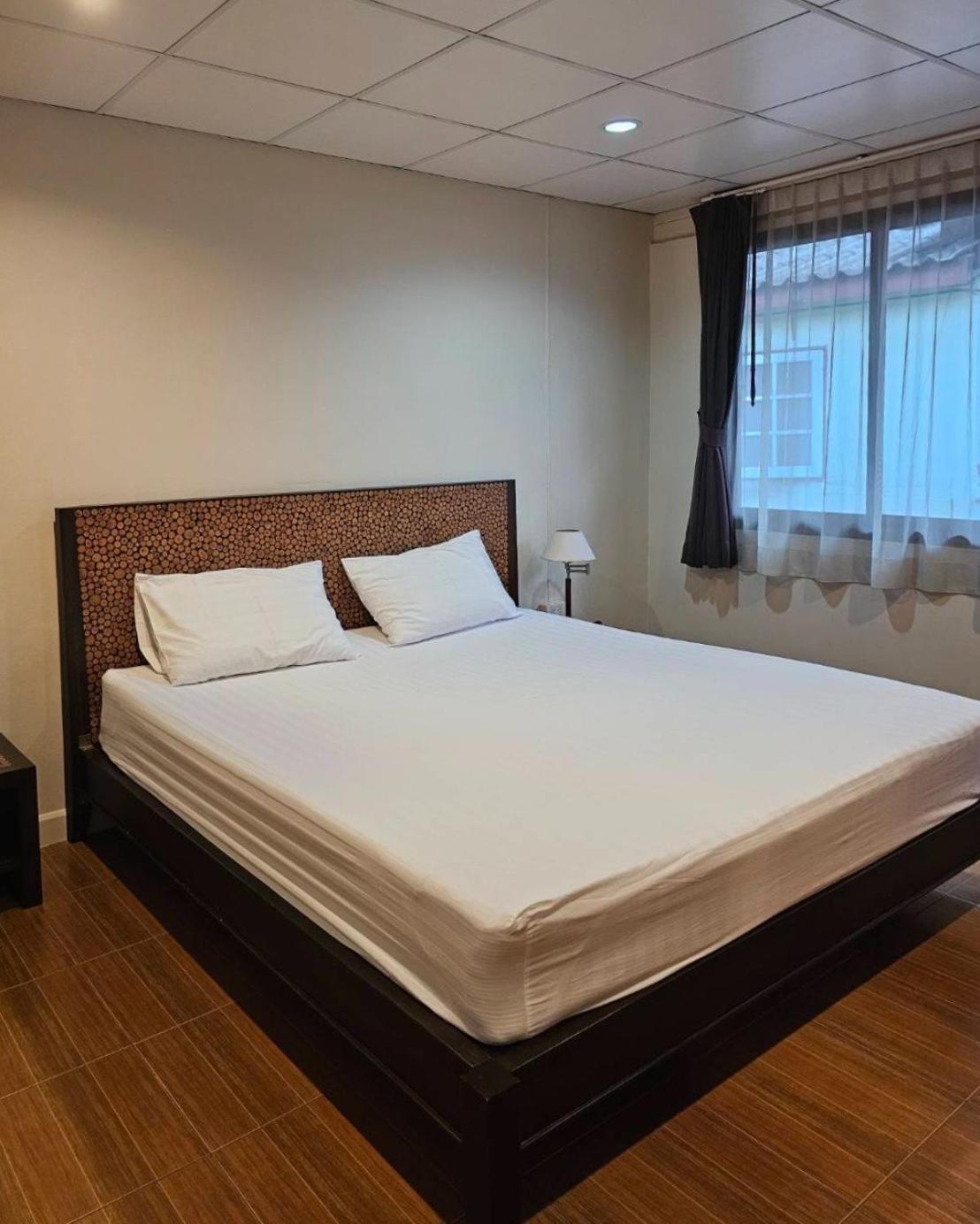 Baan Glang Soi Restaurant & Bed & Breakfast 2*