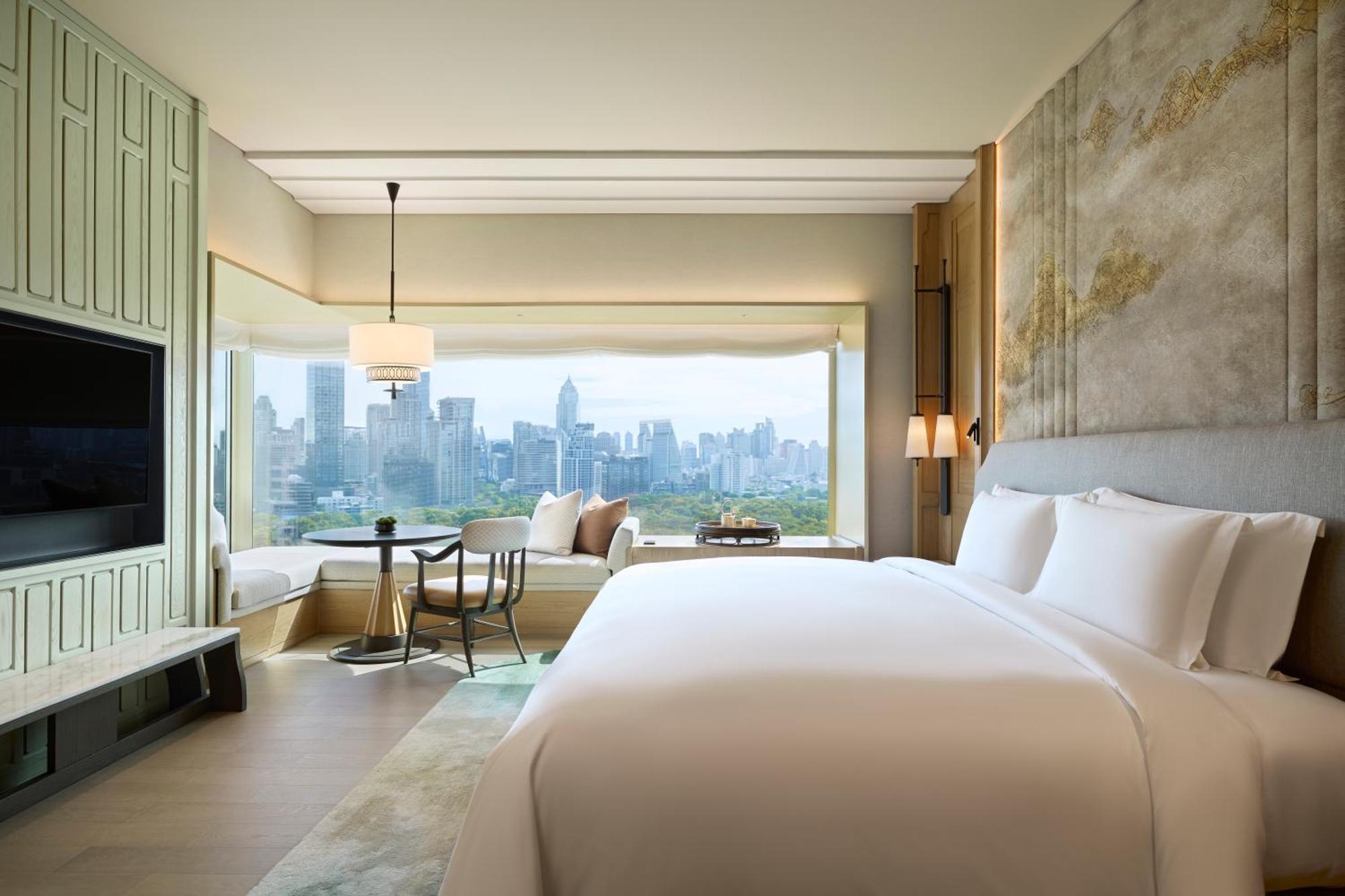 Dusit Thani 5* Bangkok
