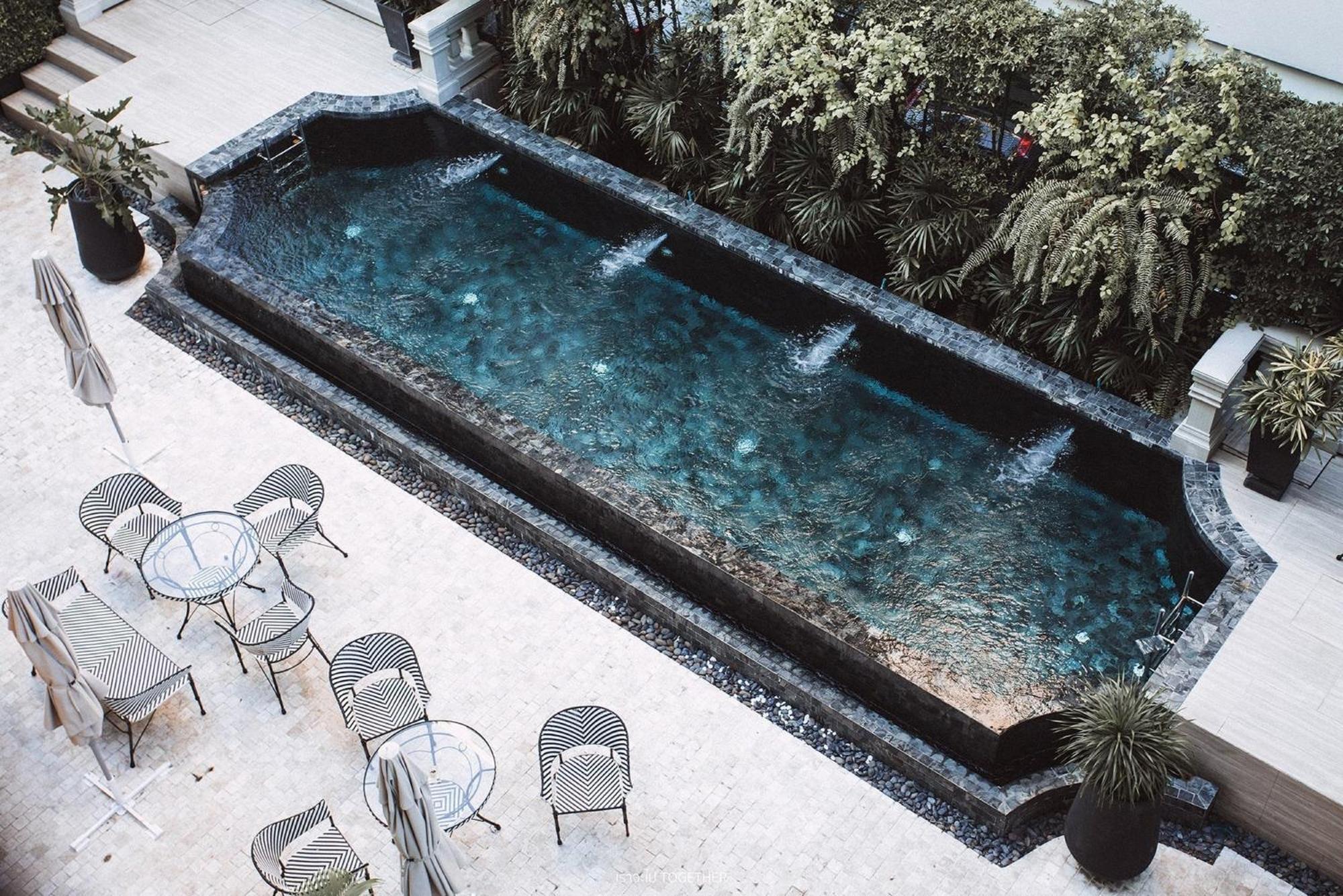 Once Hotel Bangkok