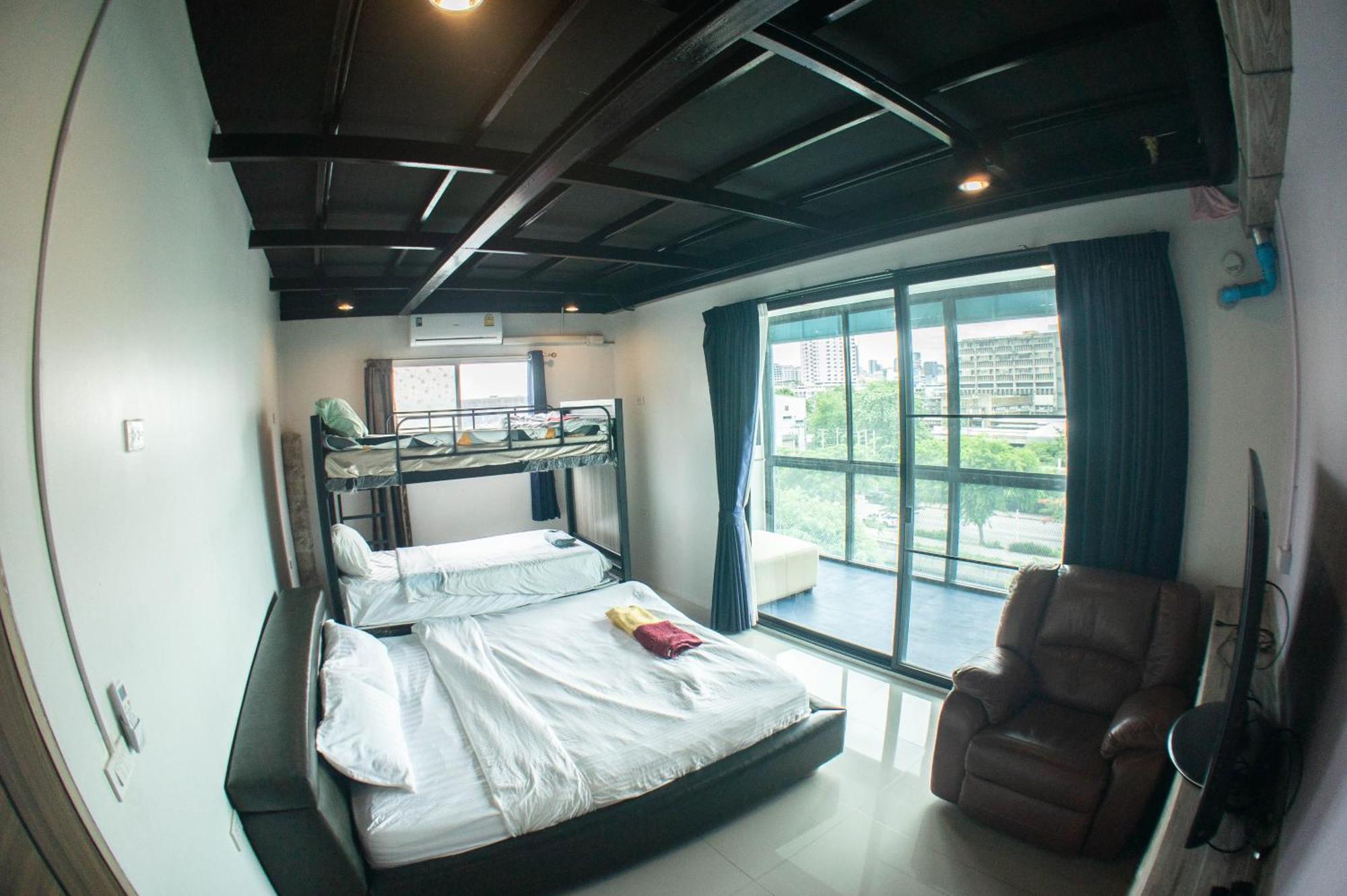 Baan1668 Hometel Near Chinatown One Albergue *