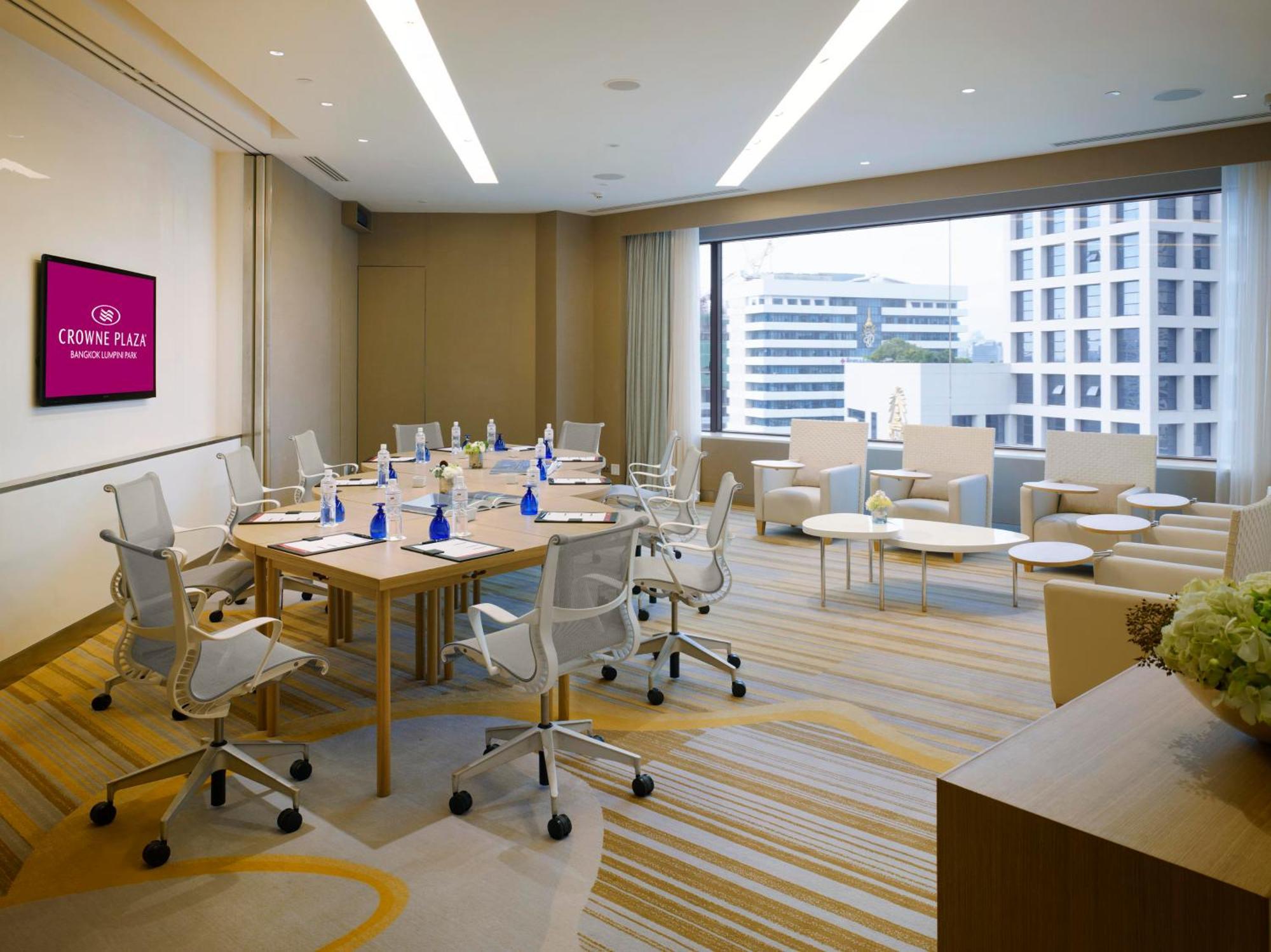 Hotel Crowne Plaza Lumpini Park By Ihg Bangkok