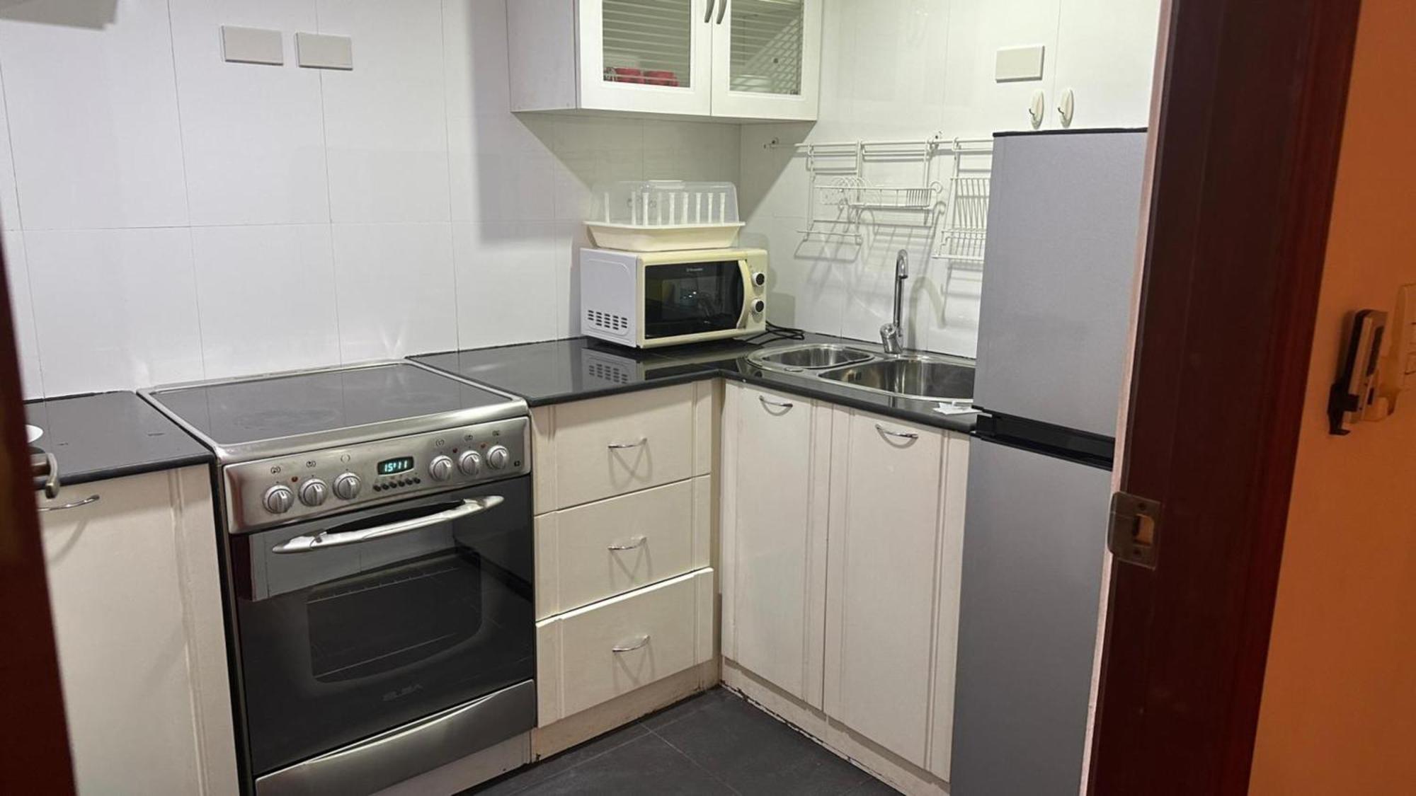 Apartment Direct At Omni Complex, Nana *