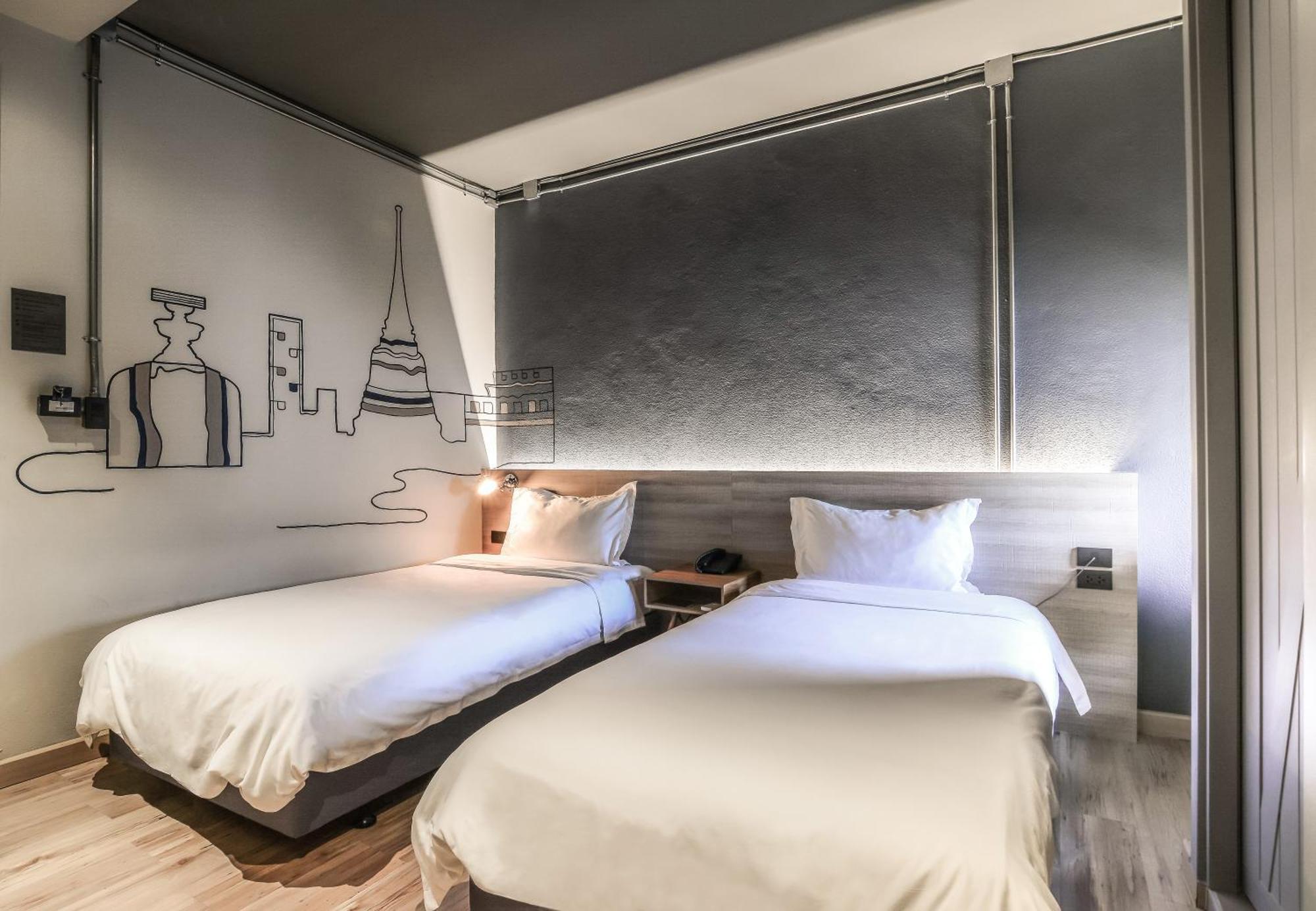 Hotel Tha Loft By Th District Bangkok