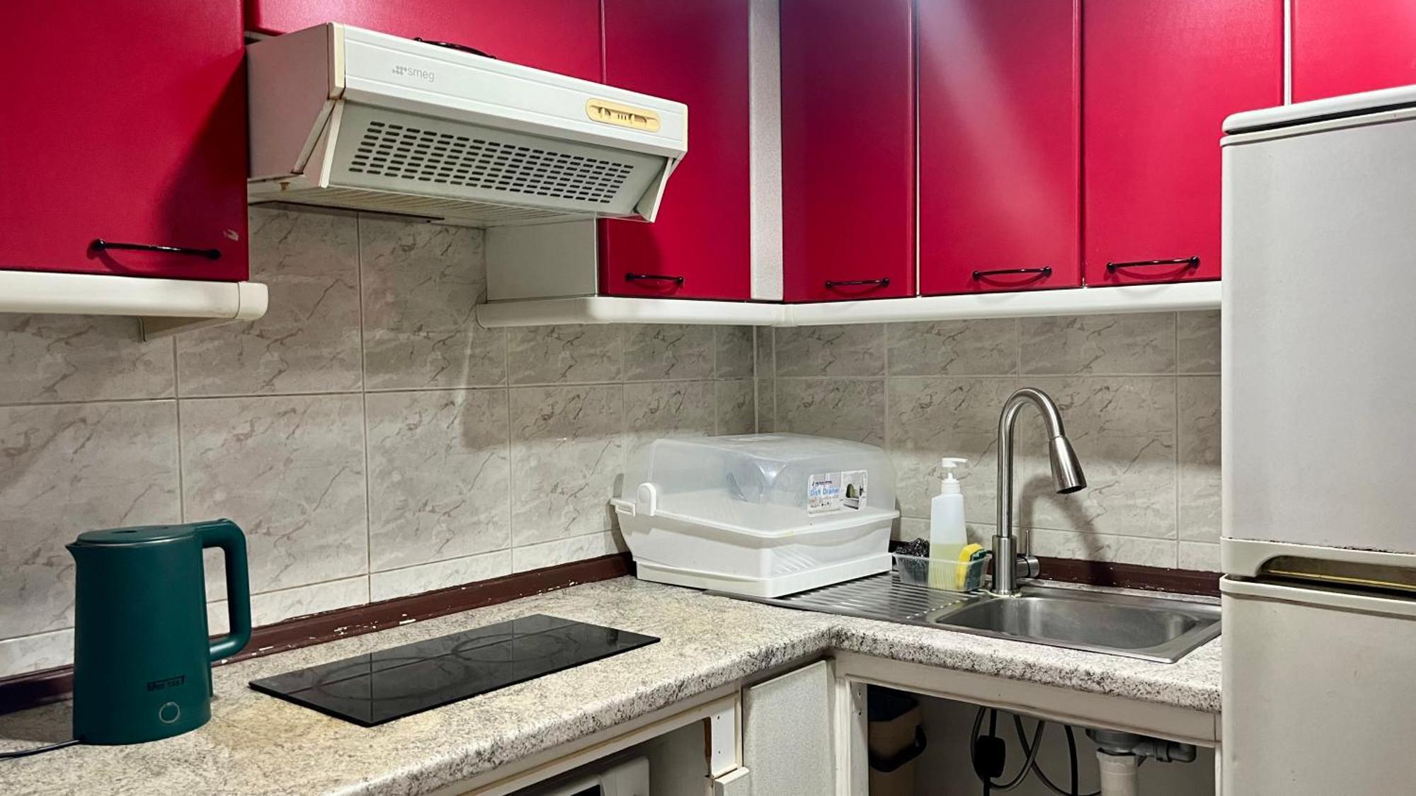 Omni Towers - Large 1 Bedroom Soi Nana *