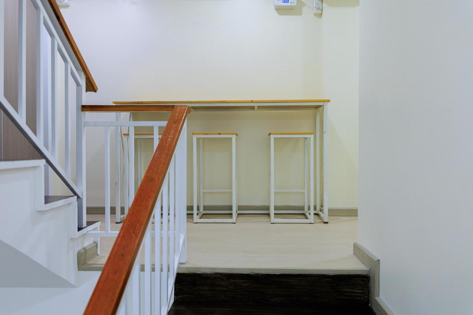 Hostel Reezq