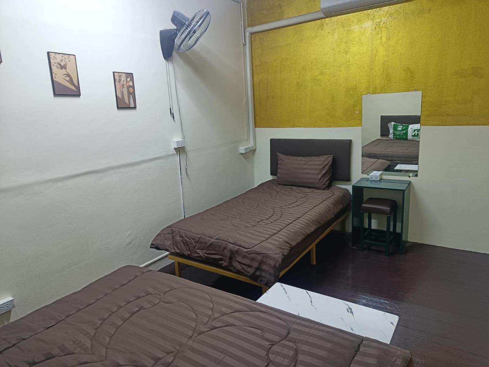 The House Hostel Bangkok