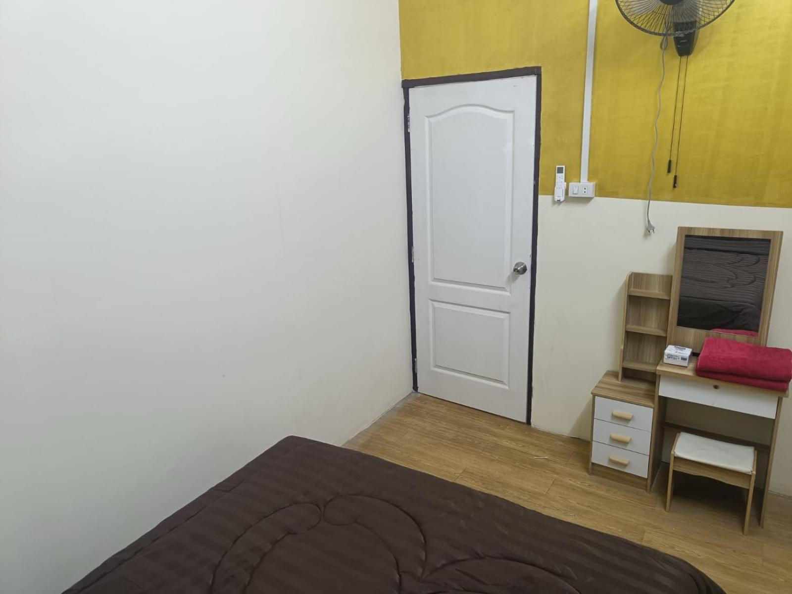 The House Hostel Bangkok