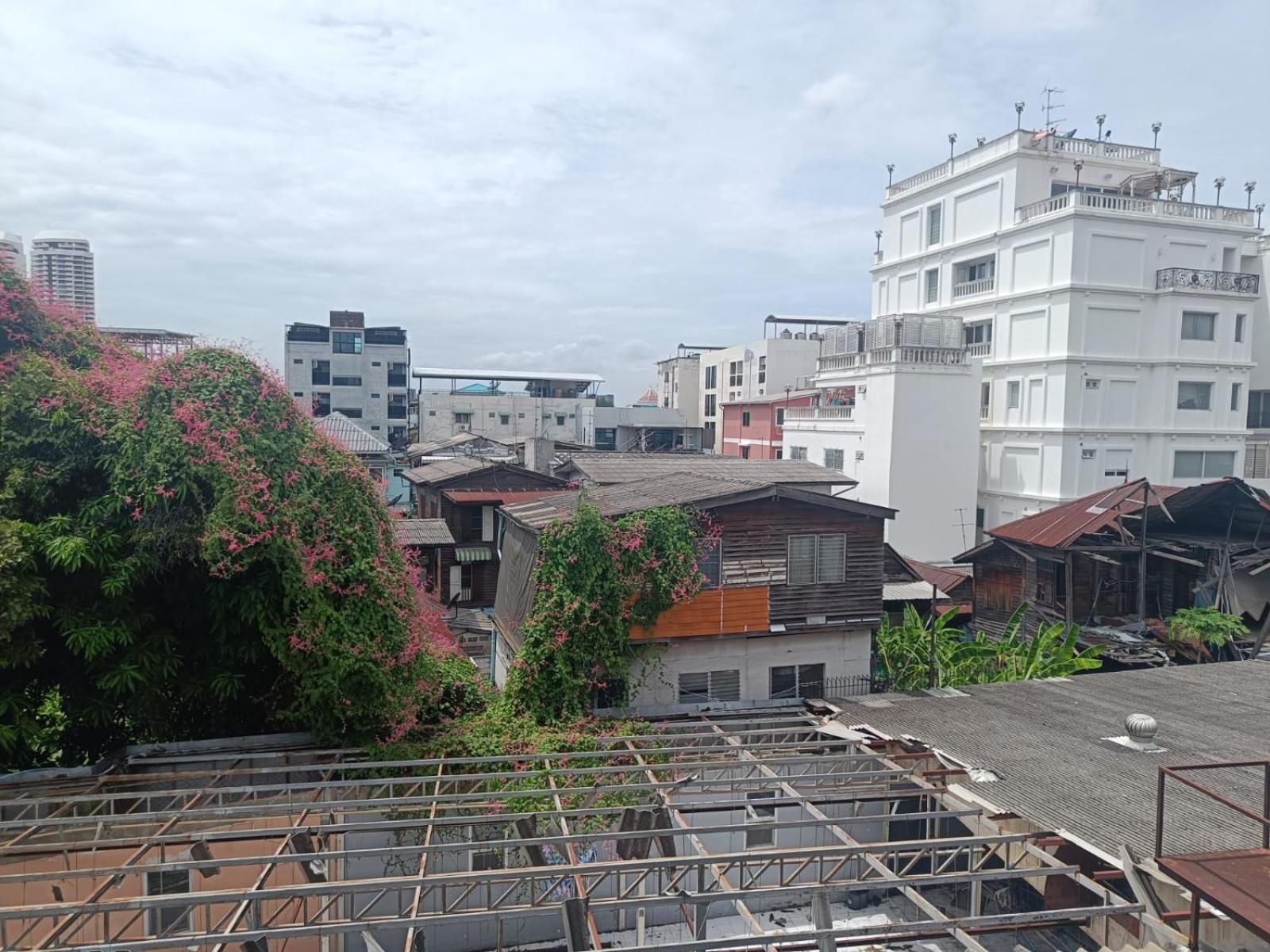 The House * Bangkok