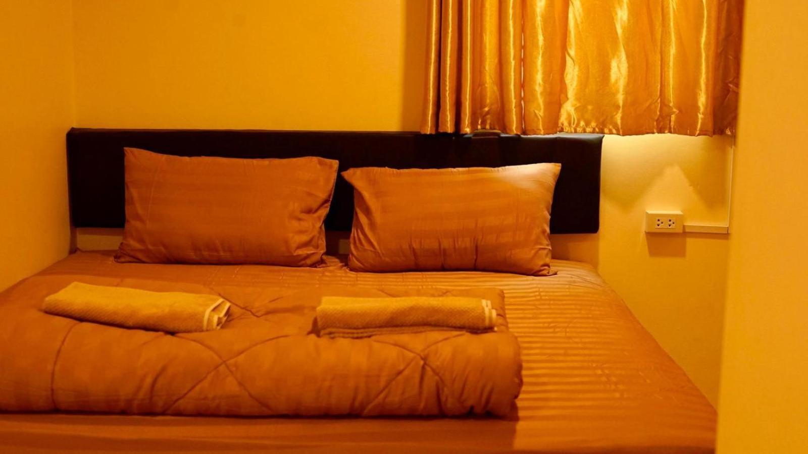 The House Hostel *