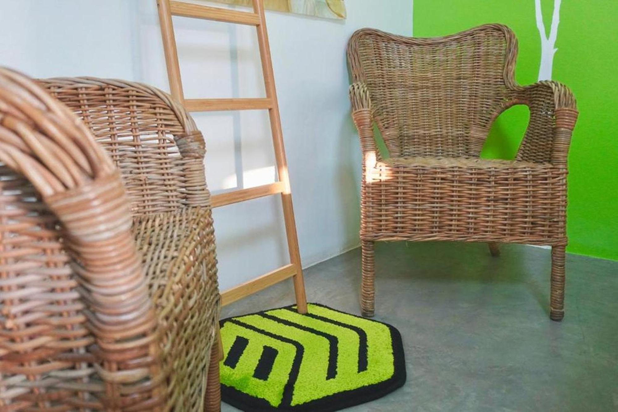 Bw Thai Art Style Hostel *