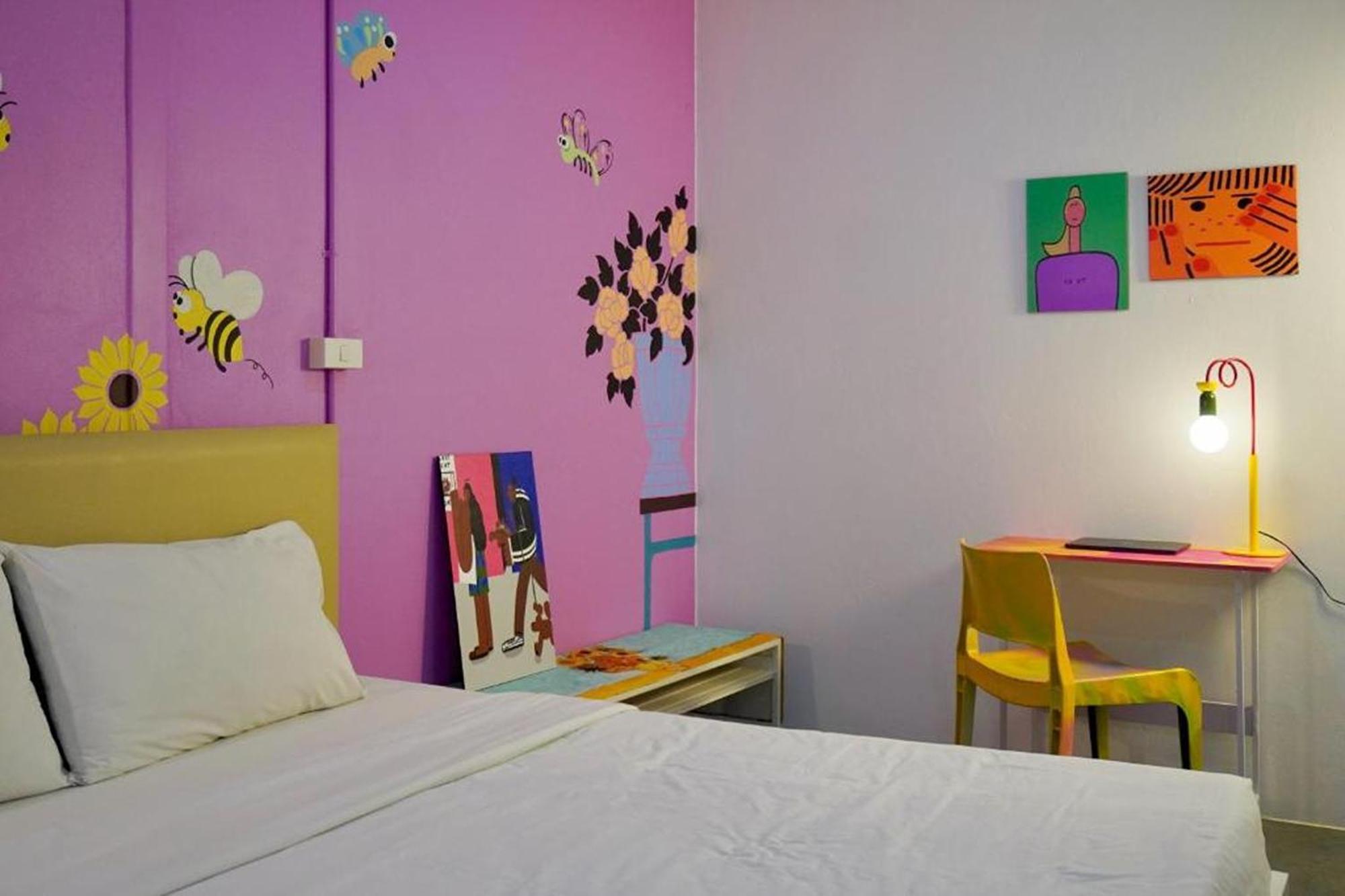 Bw Thai Art Style Hostel
