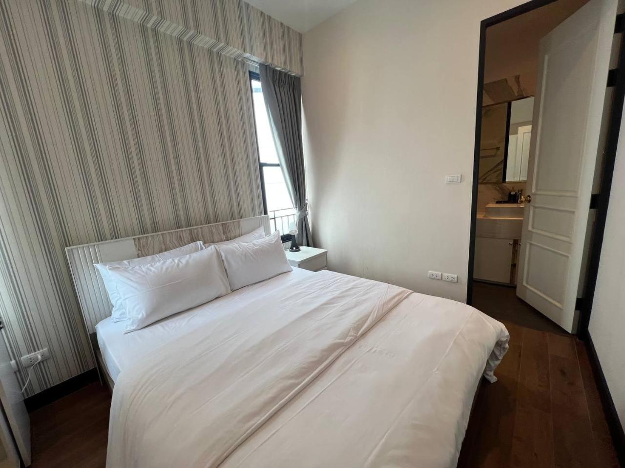 Luxury Pool 5br 12pax With Private Lift In Ekkamai *