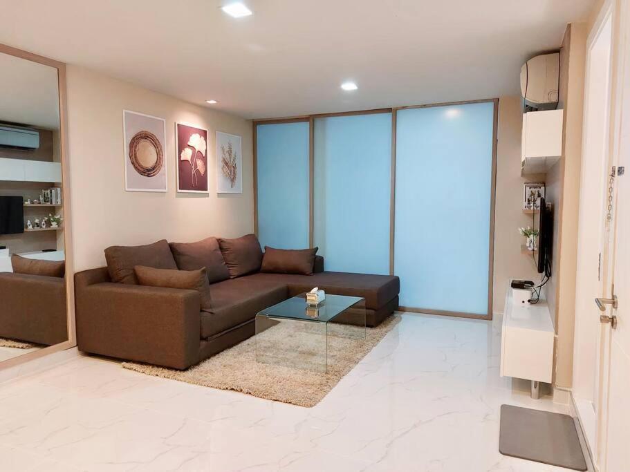 Apartment - Sukhumvit Soi 5 Bts Nana- Size 47m2 *