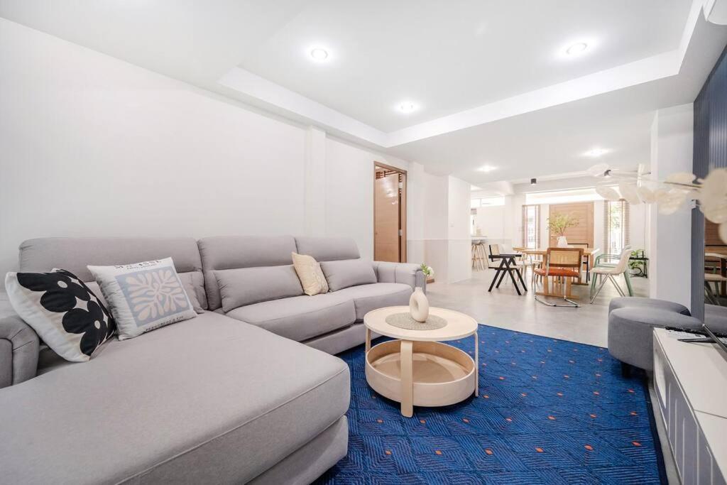 Haus Ekkamai 2 Bangkok