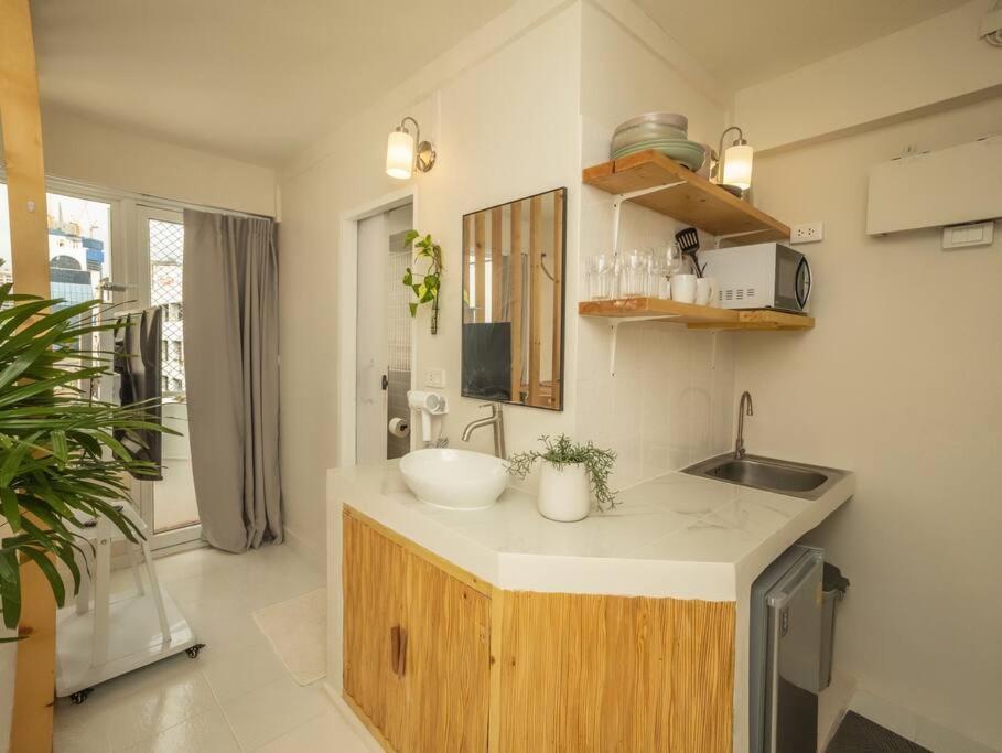 Cozy - 2 Guests In The Heart Of Silom - 6b Apartment Bangkok
