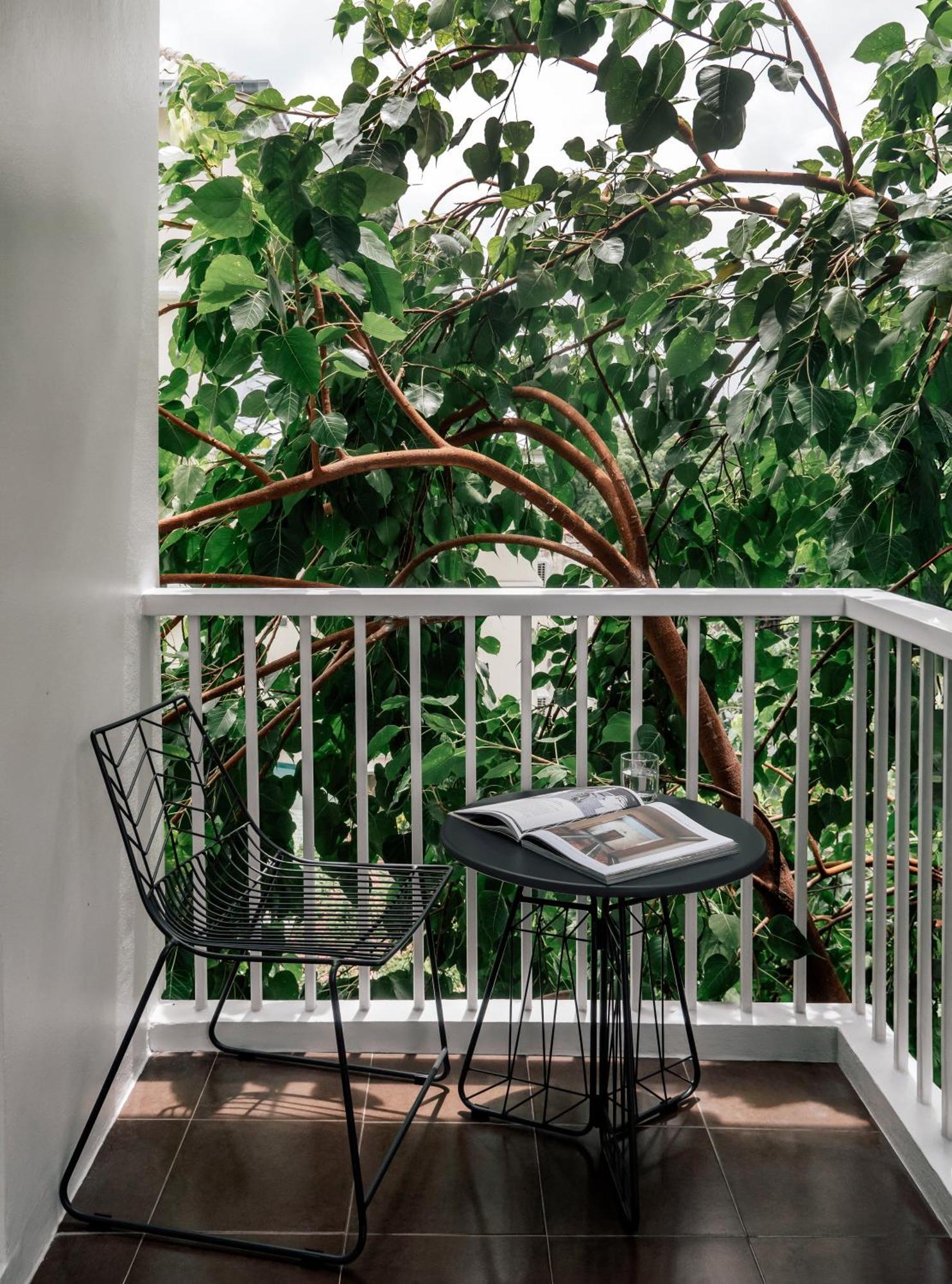 The Standardx, Phra Arthit 4*