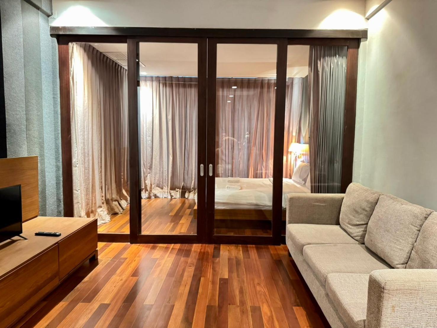 Wish Silom - วิช สีลม X Apartment Bangkok