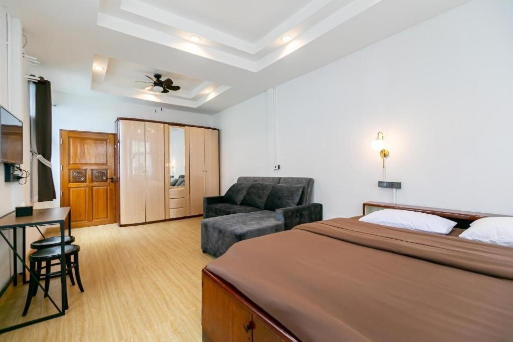 Penthouse Lamoon