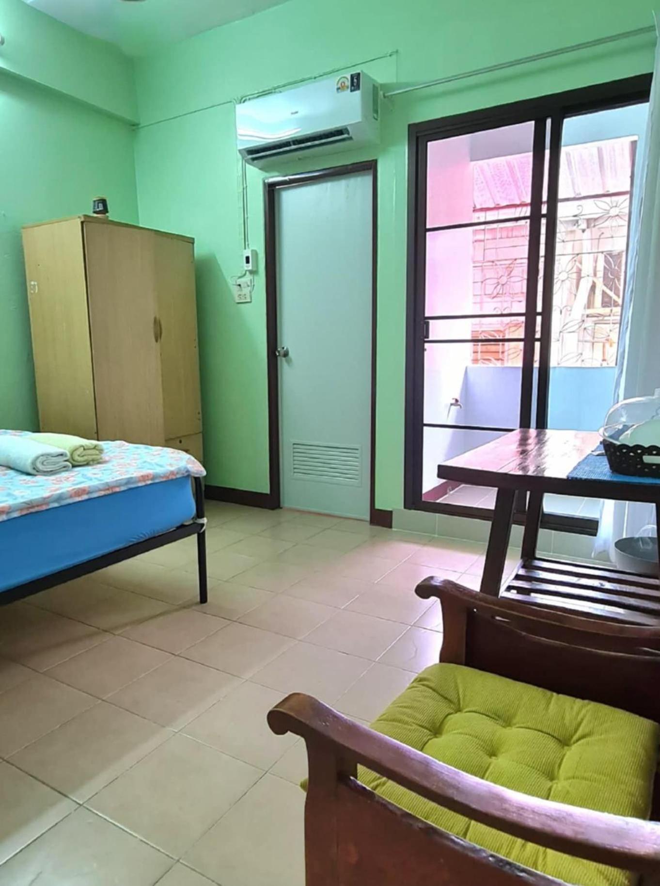 Roong-arun Wisma tamu Bangkok