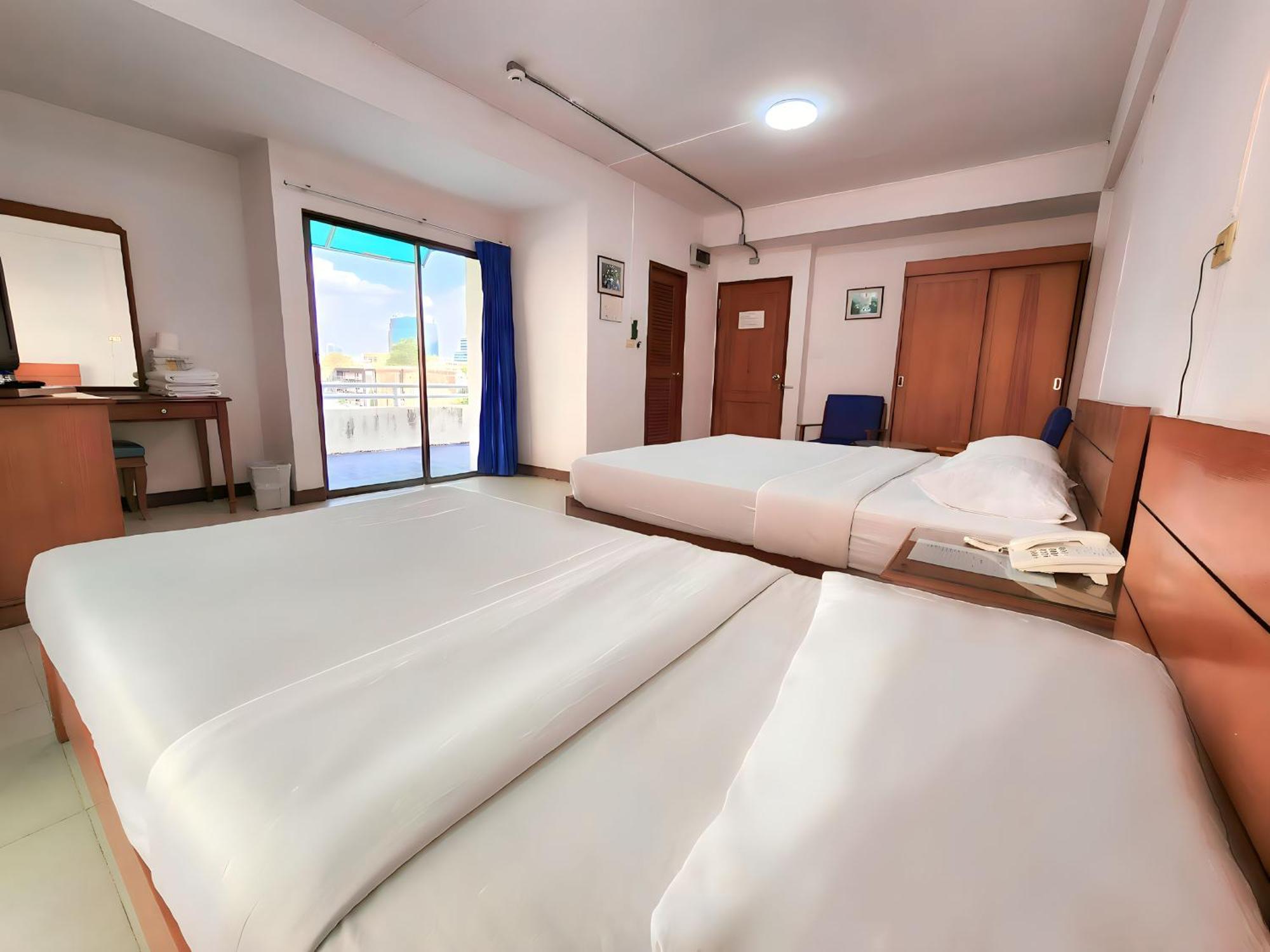 Siam Palace 3*