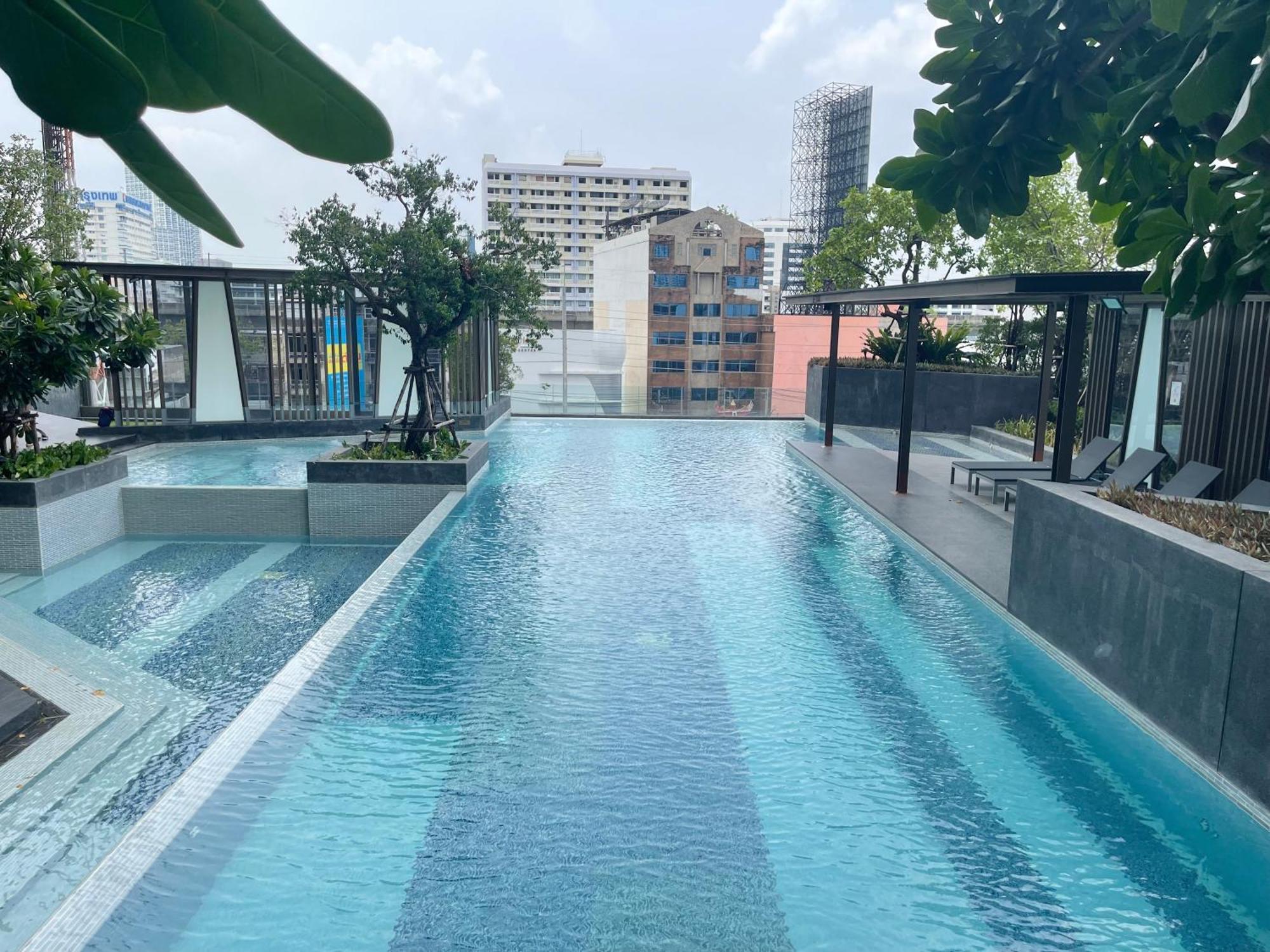 Thonglor Luxury Sleek In Apartment Bangkok