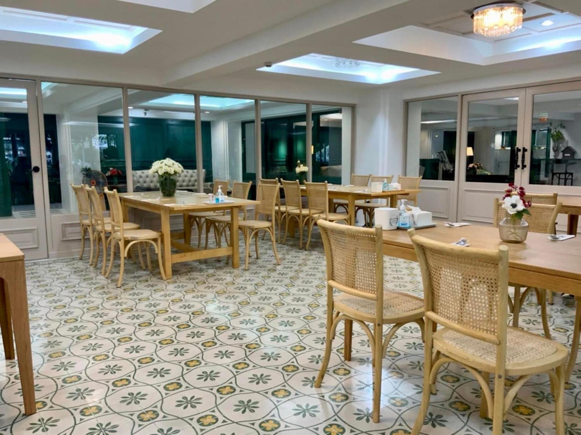 Regent Ramkhamhaeng 22 Hotel