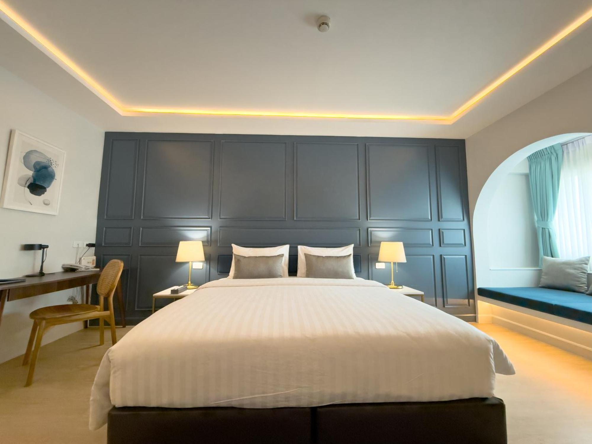 Regent Ramkhamhaeng 22 Hotel 3*