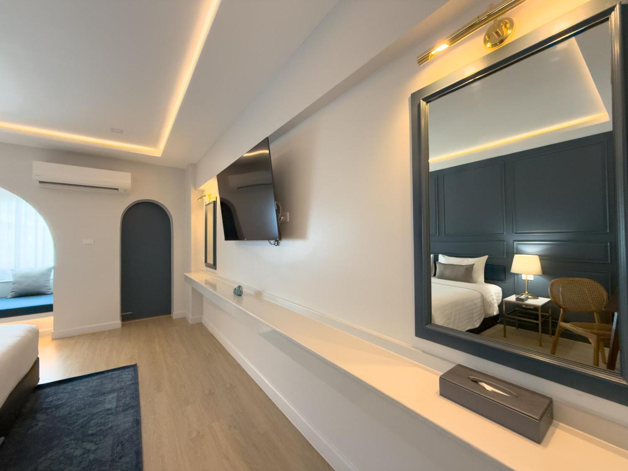 Regent Ramkhamhaeng 22 Hotel