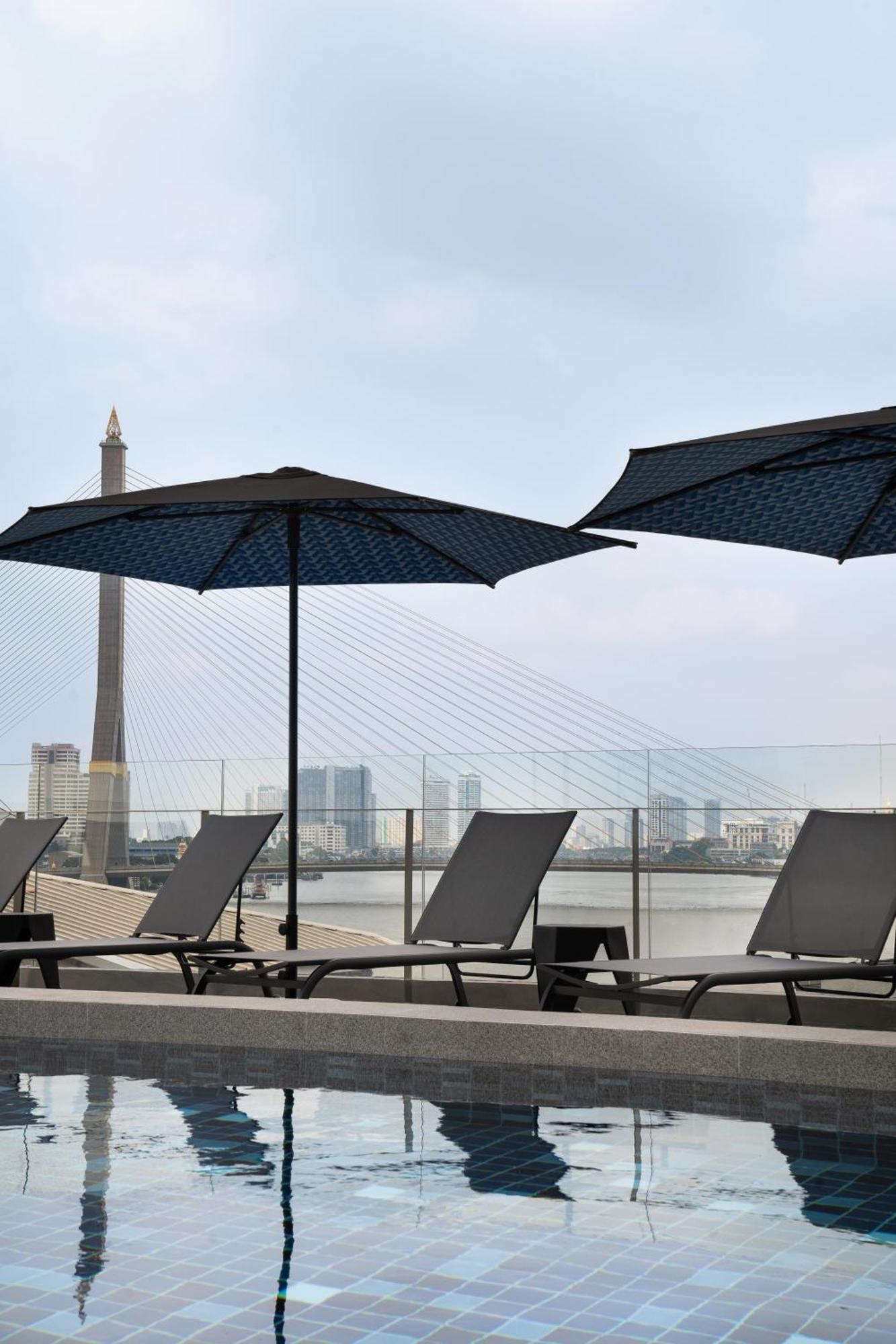 Hotel The Standardx, Phra Arthit Bangkok