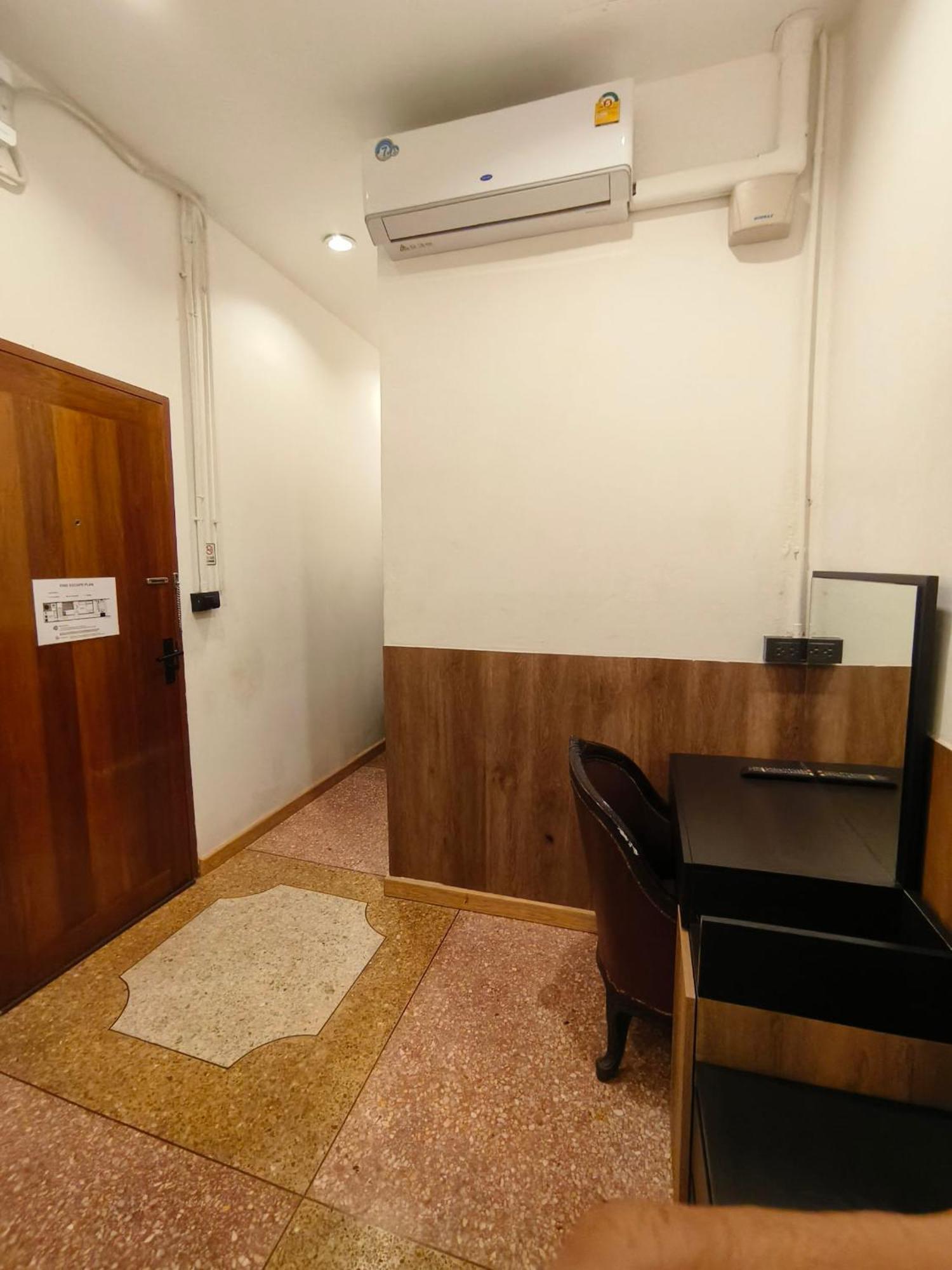 Penthouse Lamoon Hotel 3*